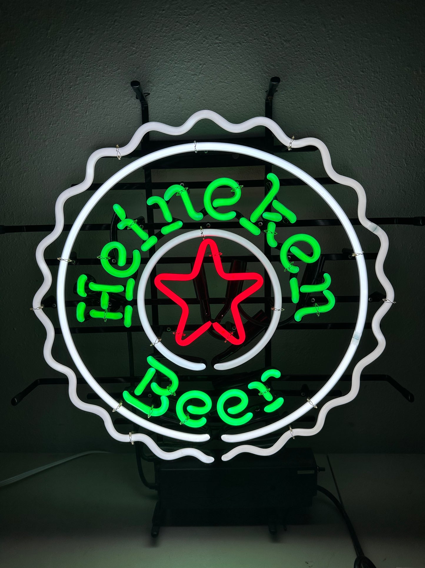 Outer Squiggly Border unit for Heineken Beer Replacement Tube - Neon Sign Part