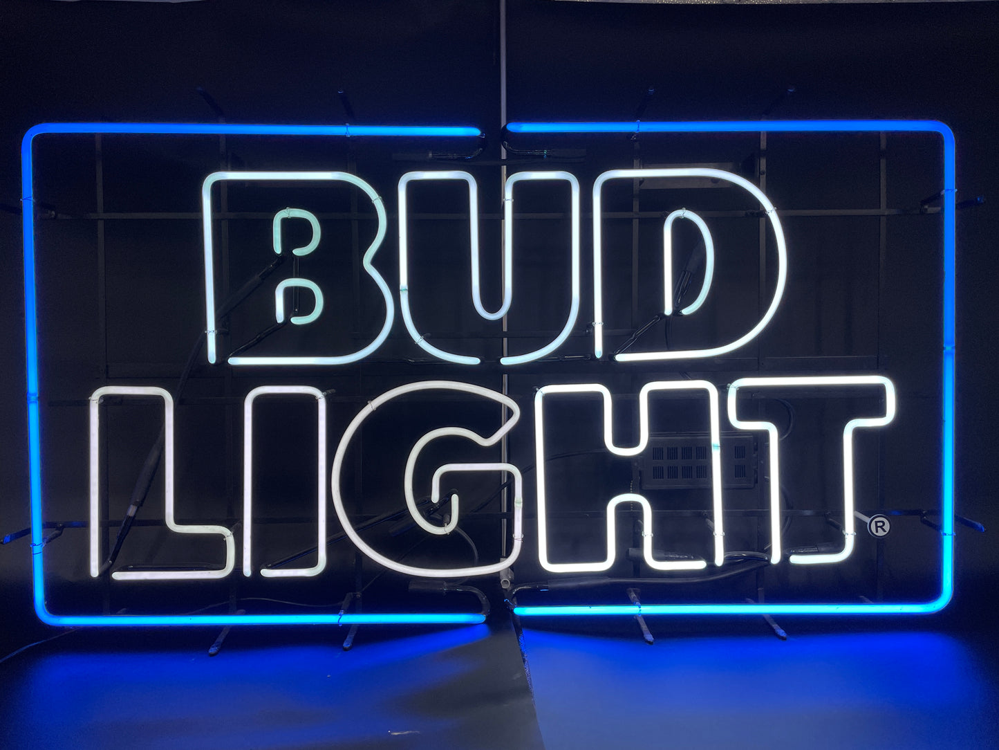 Left/Right Border Unit for 4' Bud Light Stacked Logo Replacement Tube - Neon Sign Part