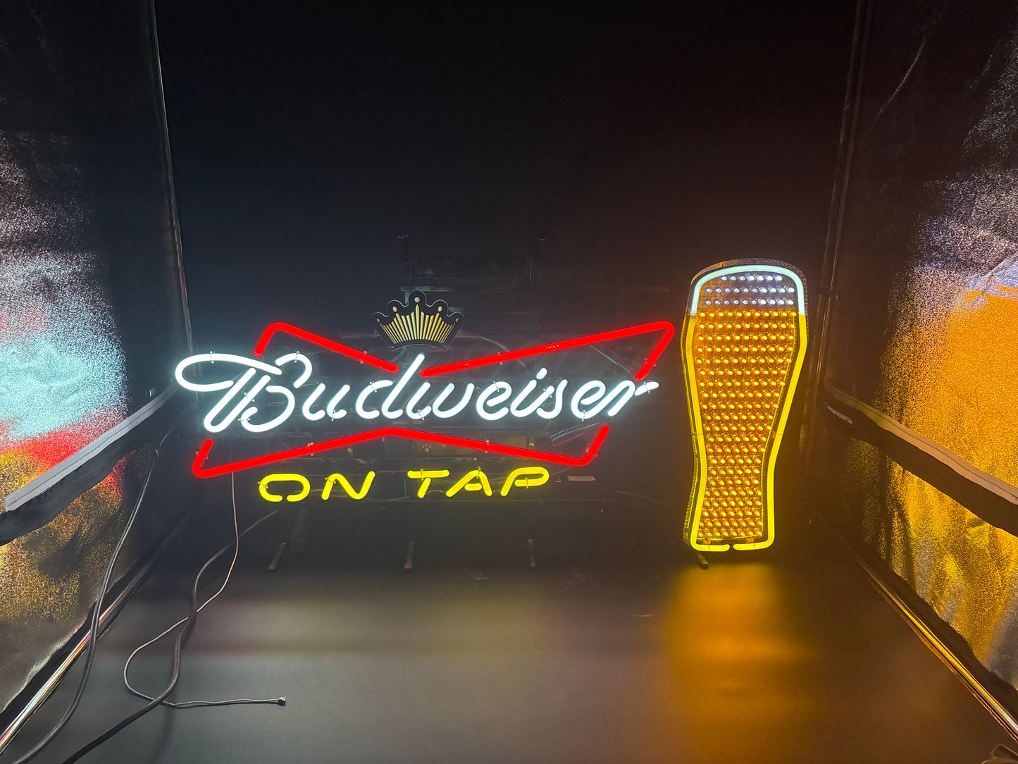 ON TAP Single Stroke Word unit for Budweiser Motion Sign Replacement Tube - Neon Sign Part