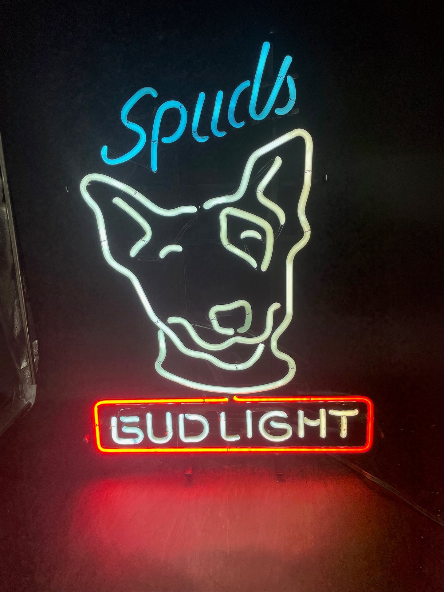 Right Side Dog Face for Bud Light Spuds Unit Replacement Tube - Neon Sign Part