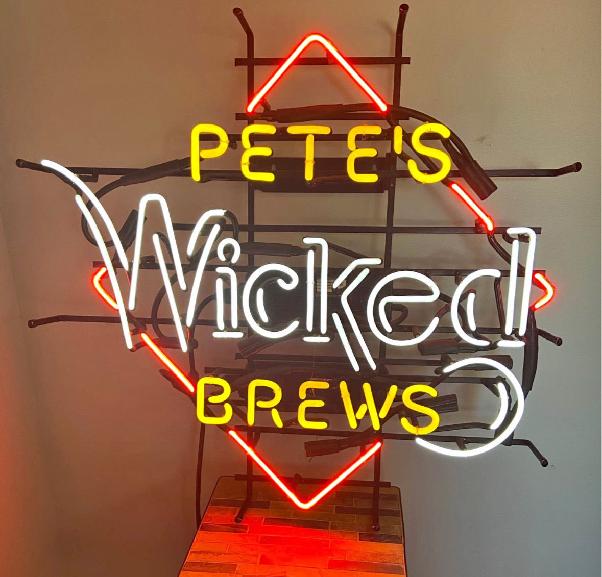 Wic Double Stroke Word unit for Pete's Wicked Replacement Tube - Neon Sign Part