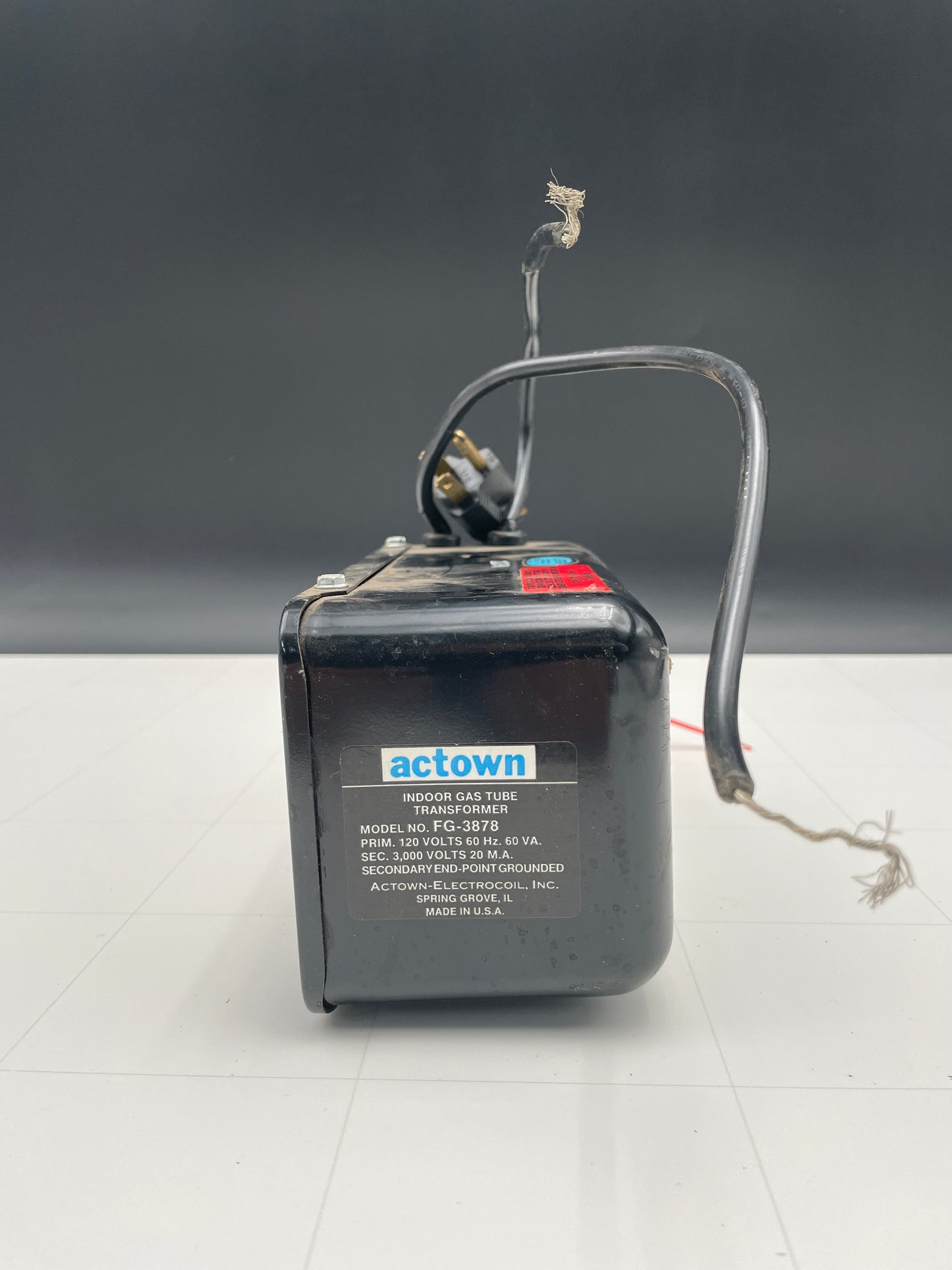 Actown Vintage Core & Coil Neon Sign Replacement Transformer – 3Kv