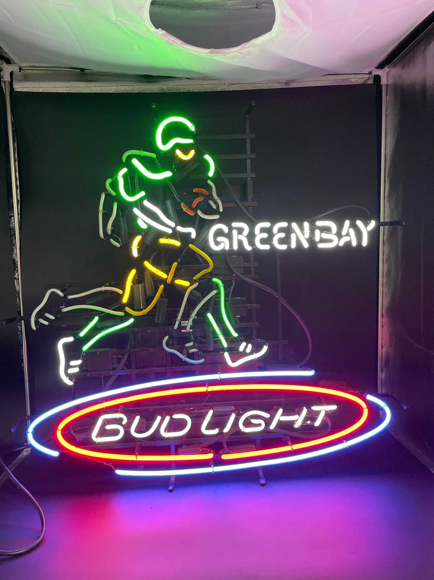 Far Right Football Player Leg / Foot for Bud Light Green Bay Motion NFL Replacement Tube - Neon Sign Part