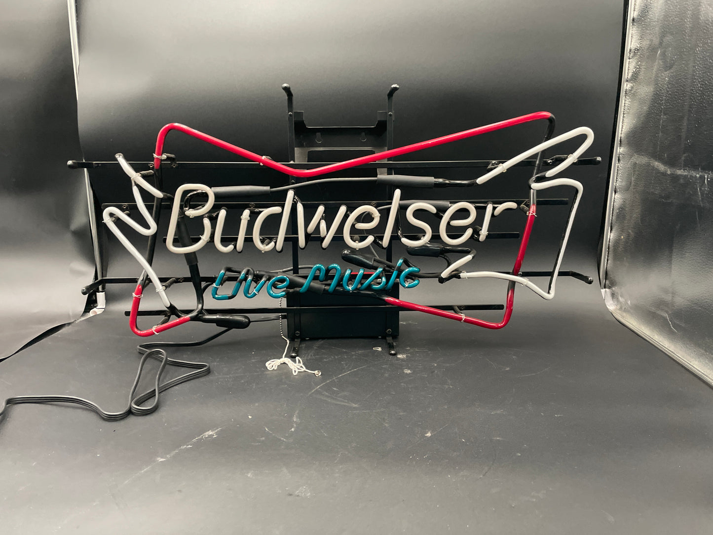 Budweiser Live Music Neon Sign