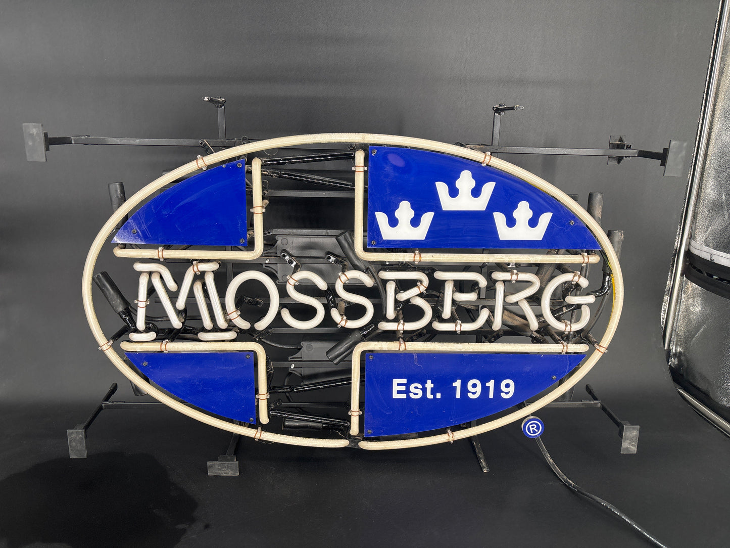 Mossberg Neon Sign