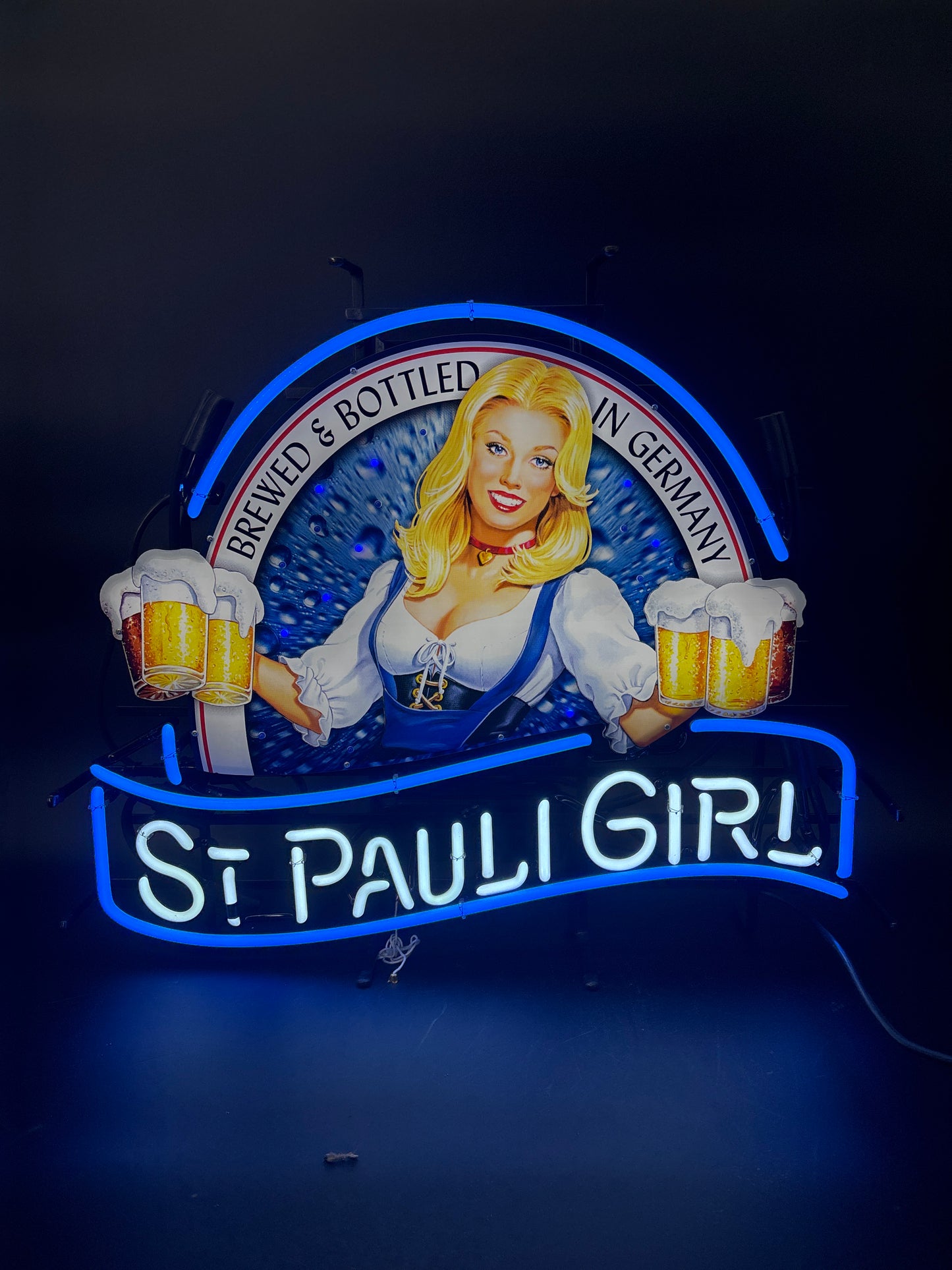 St. Pauli Girl Neon Beer Sign
