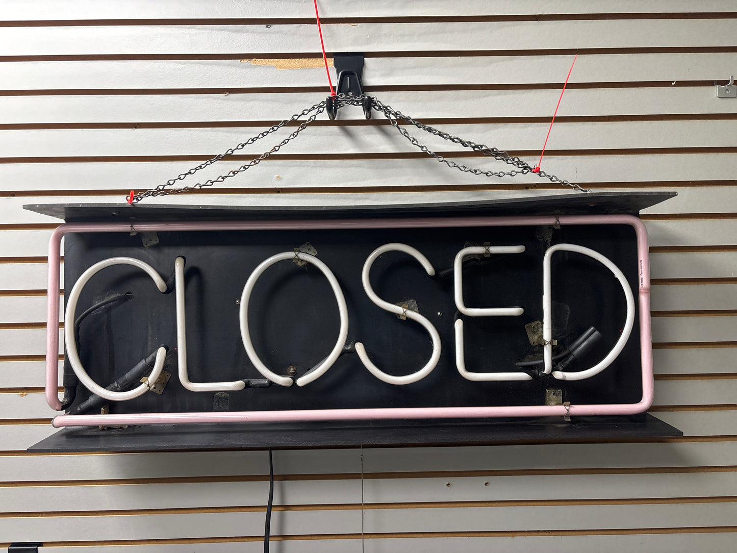 Closed Neon Sign