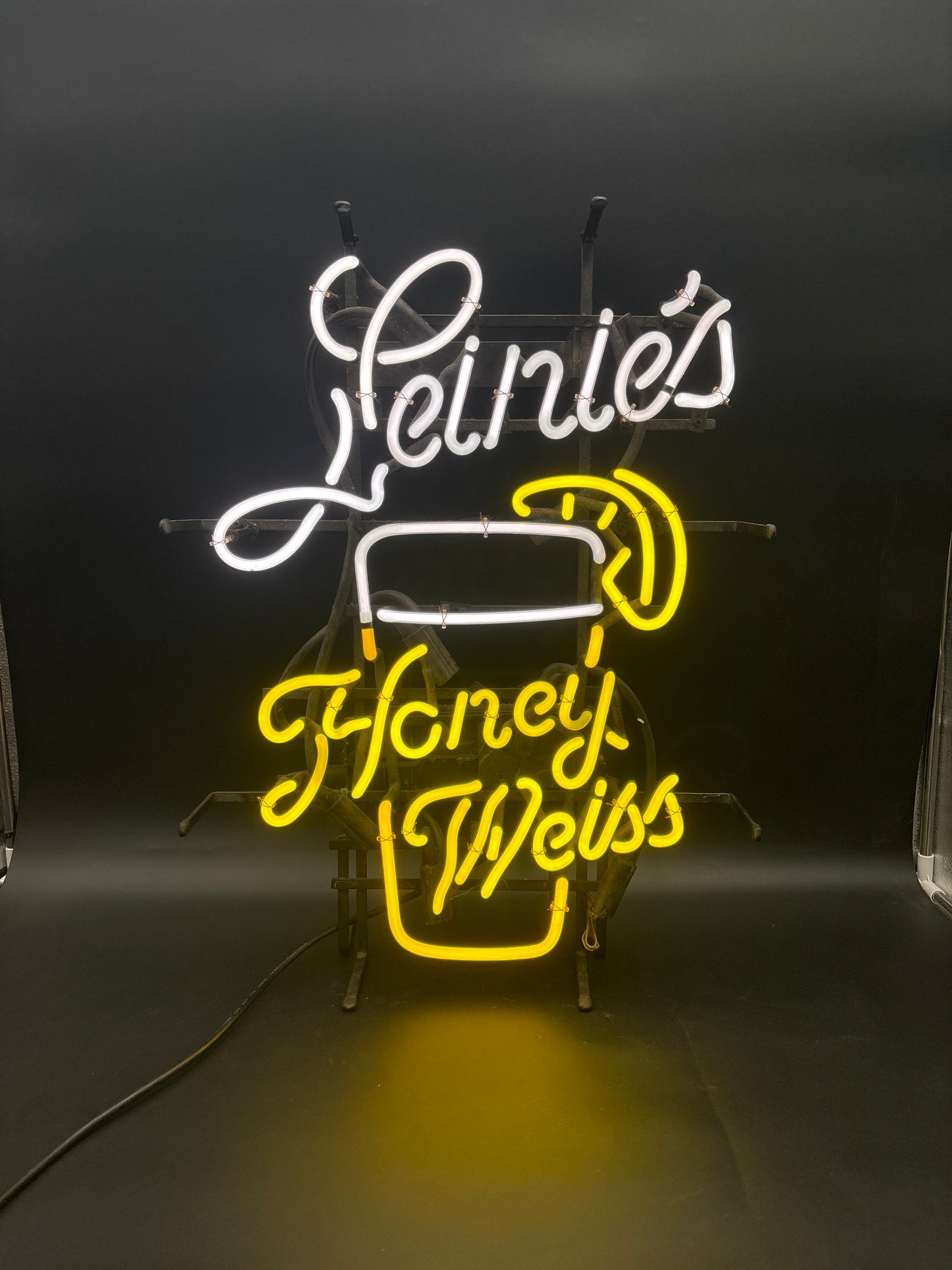 Honey Weiss Neon Sign