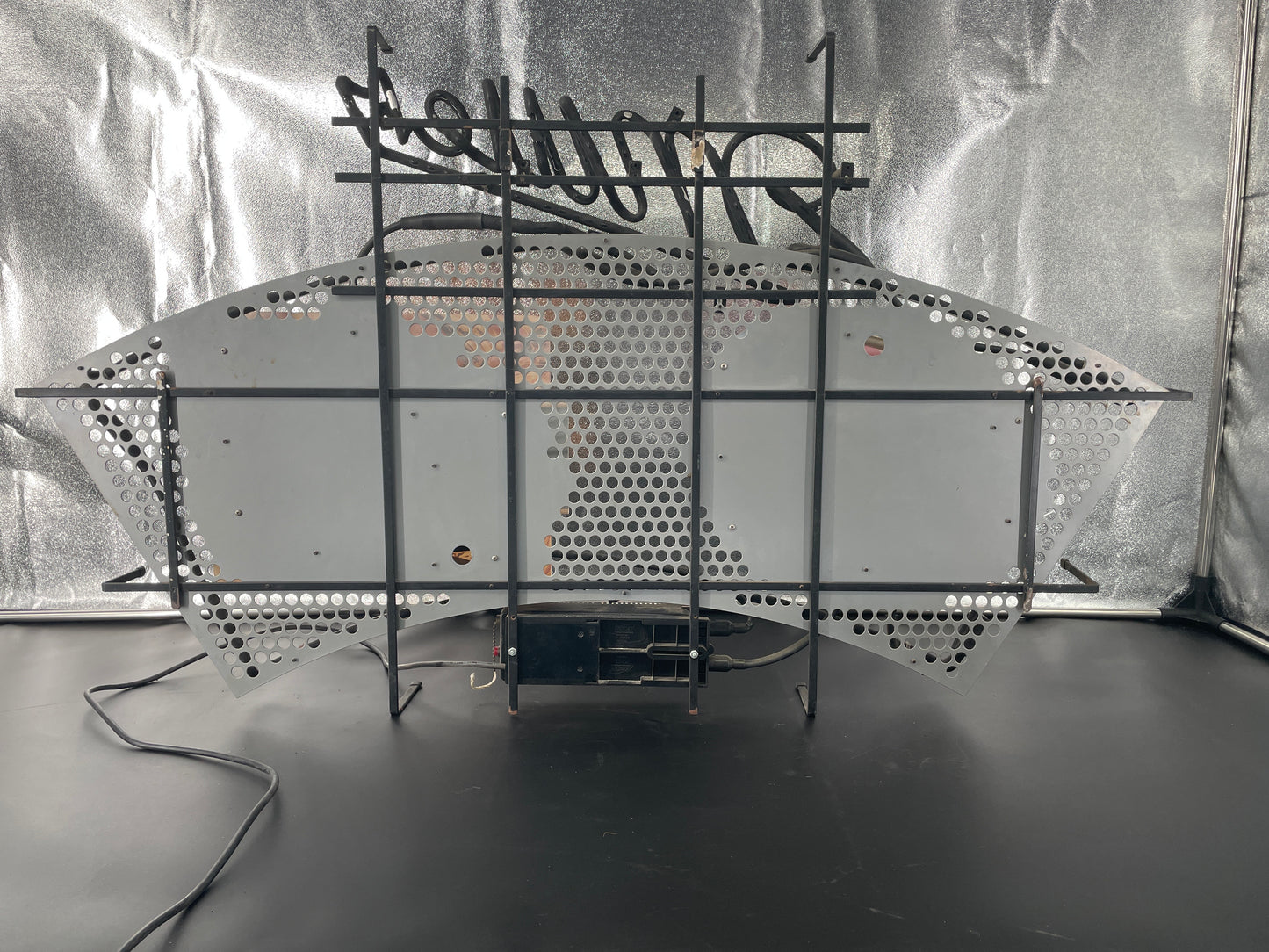 Dual Neon Sign – Miller Lite & Miller Genuine Draft