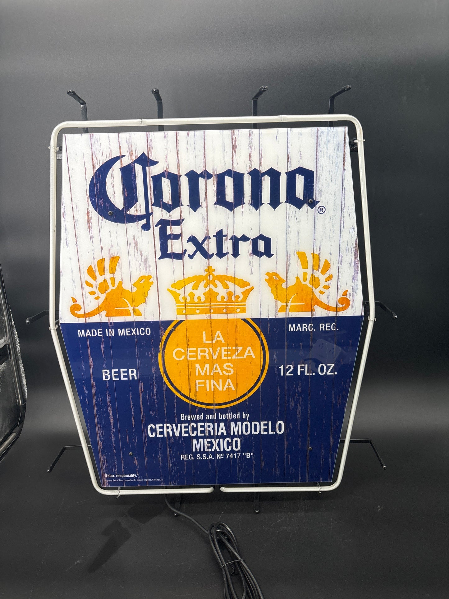 Corona Extra “Antique Wood” Neon Sign – New in Box