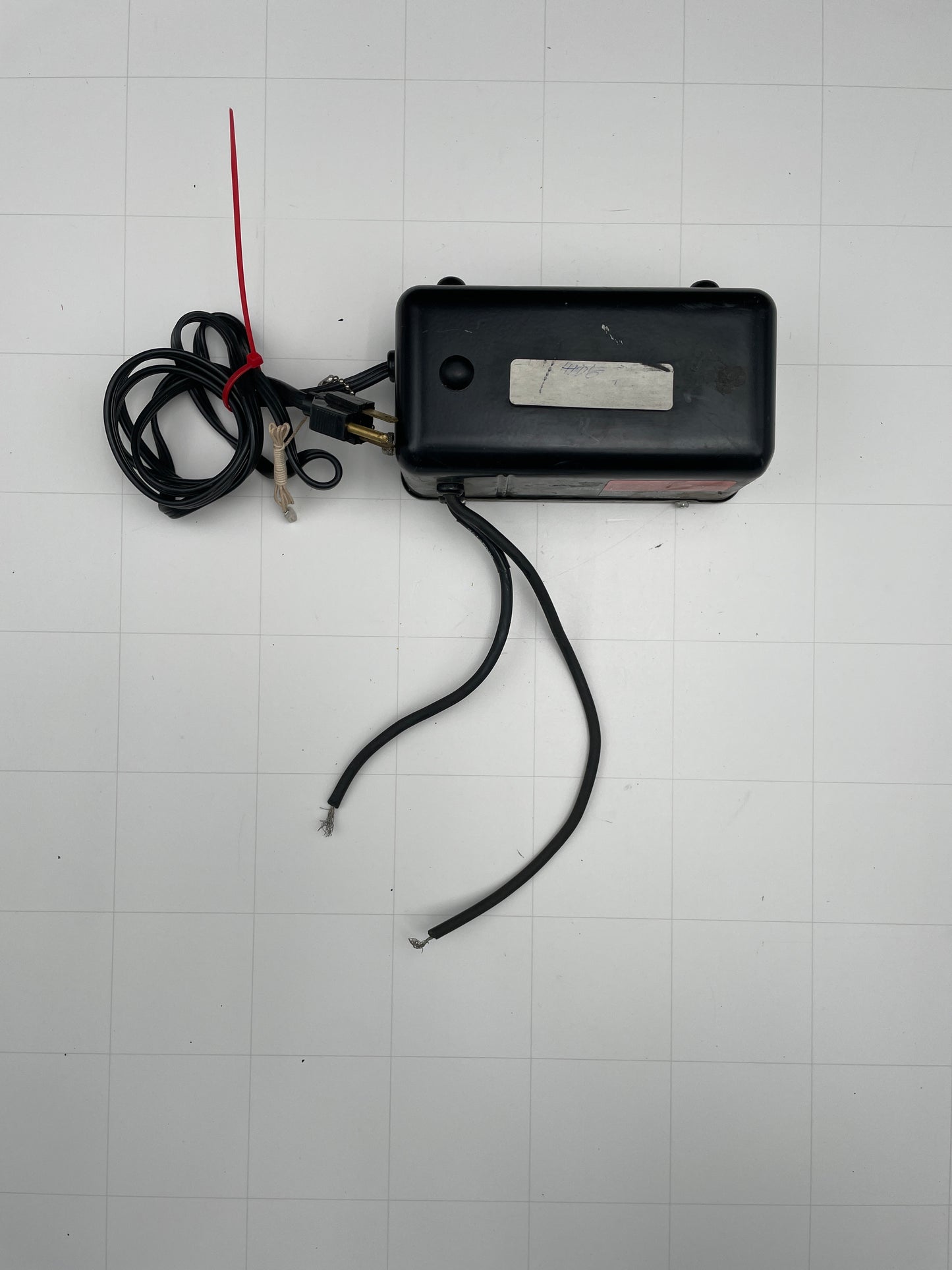 Actown Vintage Core & Coil Neon Sign Replacement Transformer – 6Kv