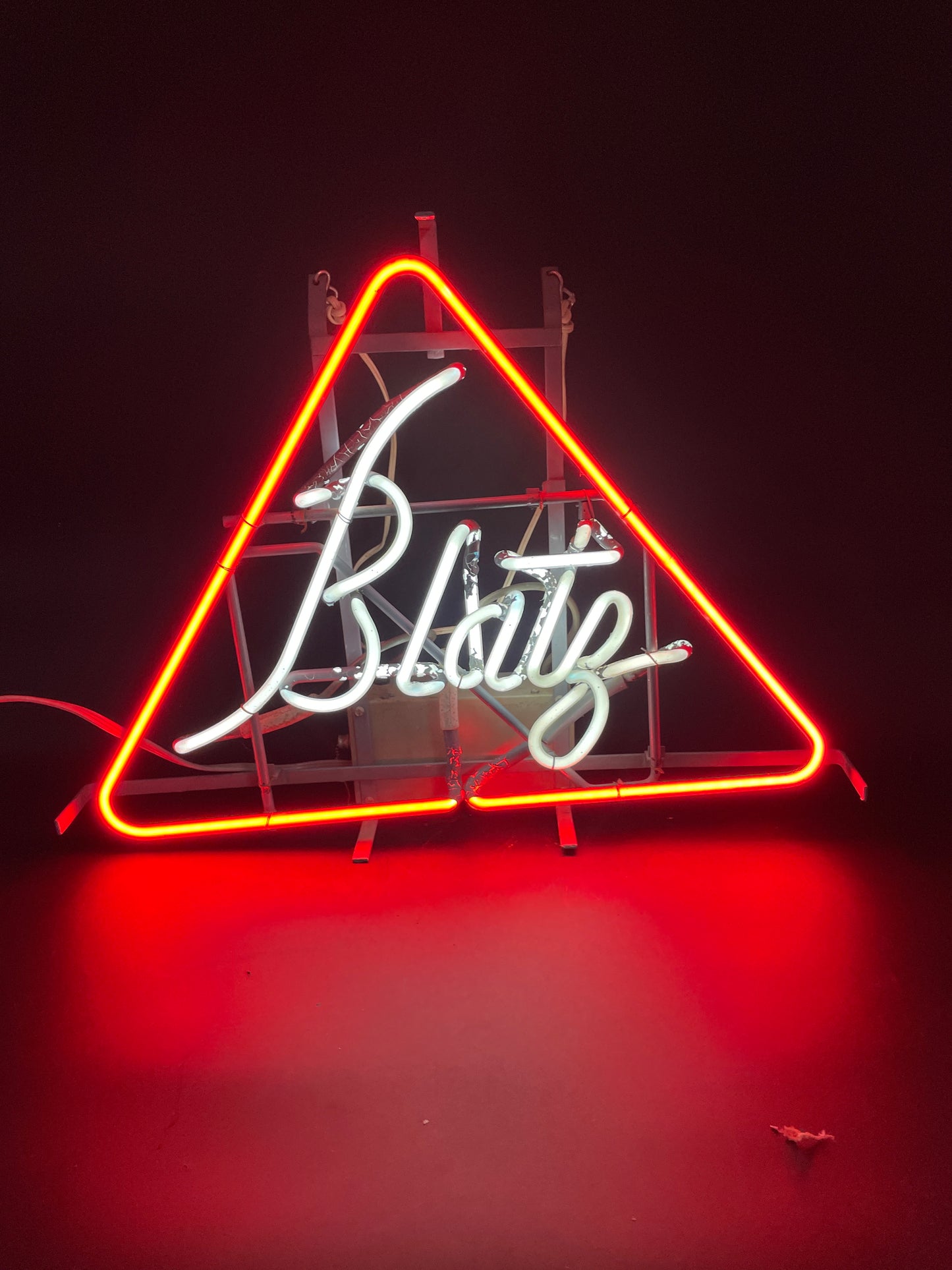 Triangle Border Unit for Blatz Neon Sign Replacement Tube
