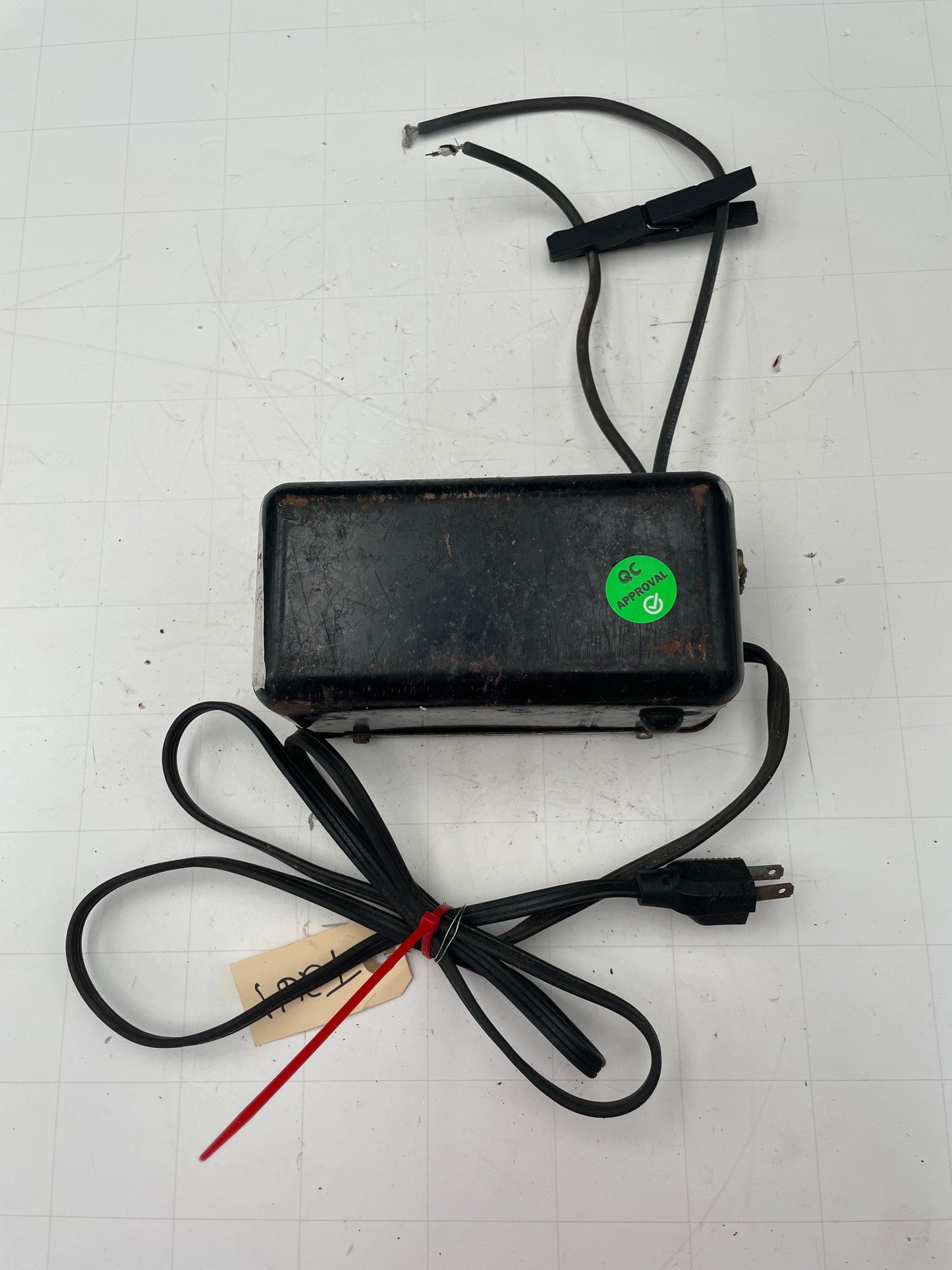 Actown Vintage Core & Coil Neon Sign Replacement Transformer – 7.5Kv
