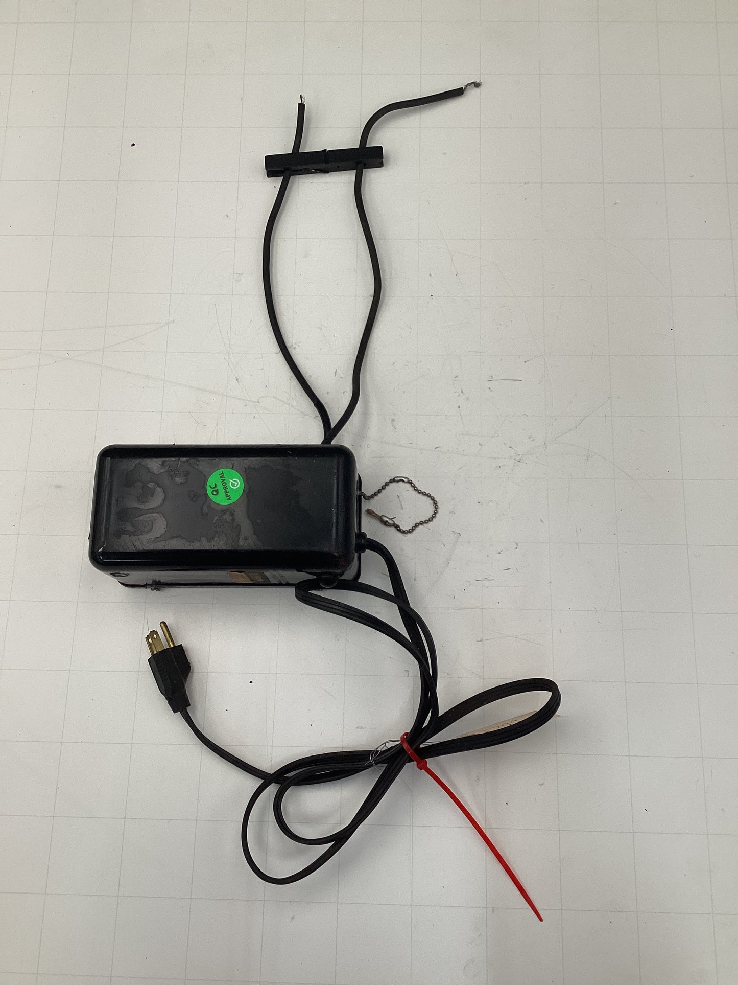 Everbrite Anheuser Busch Housing Vintage Core & Coil Neon Sign Replacement Transformer – 6Kv