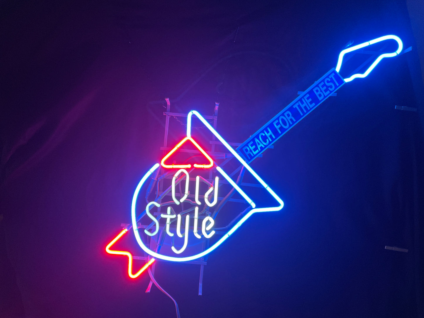 Shield for Old Style Guitar Neon Sign Replacement Tube