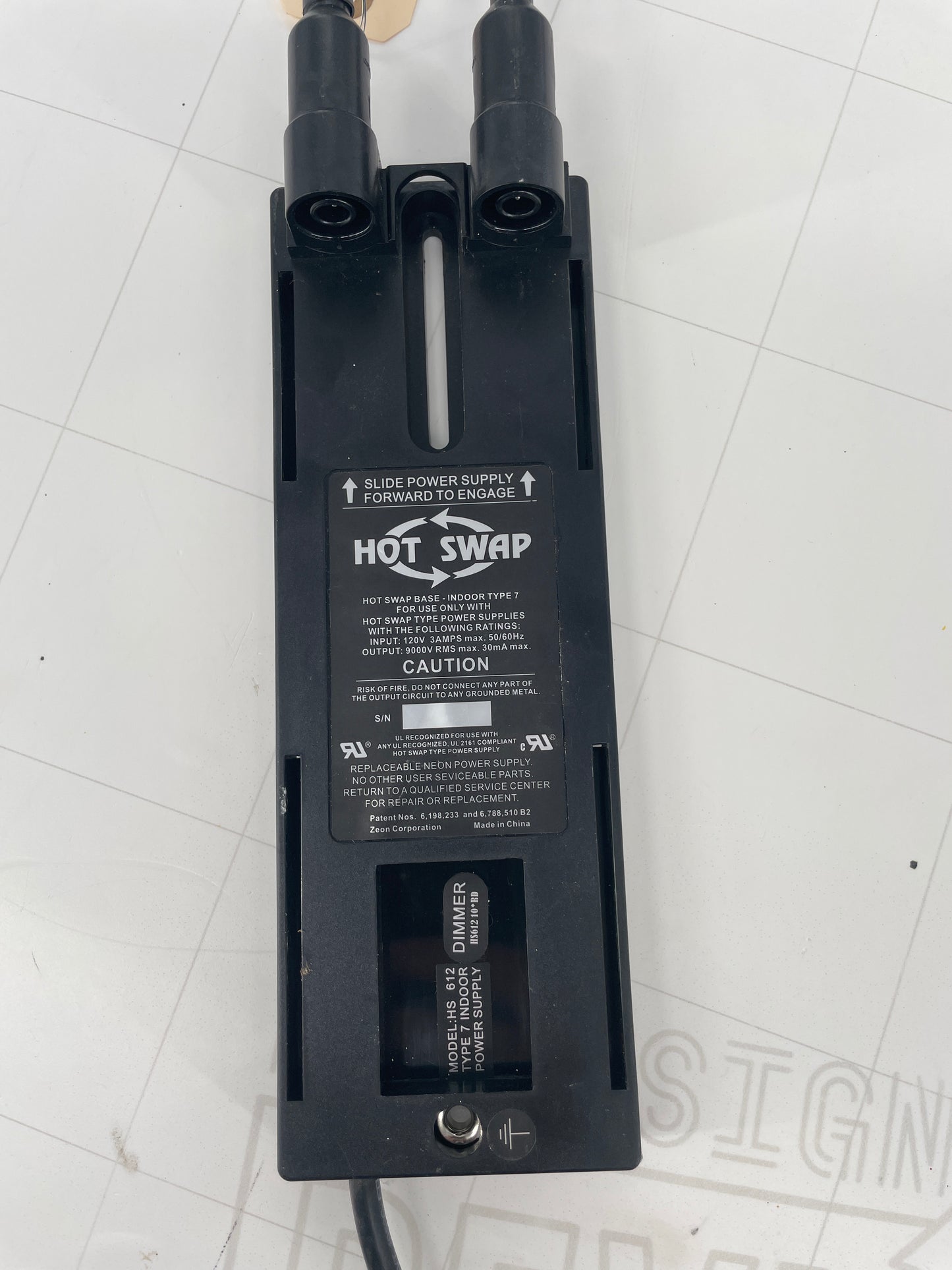Hot Swap Dual Base Electronic Neon Sign Replacement Transformer – 9Kv