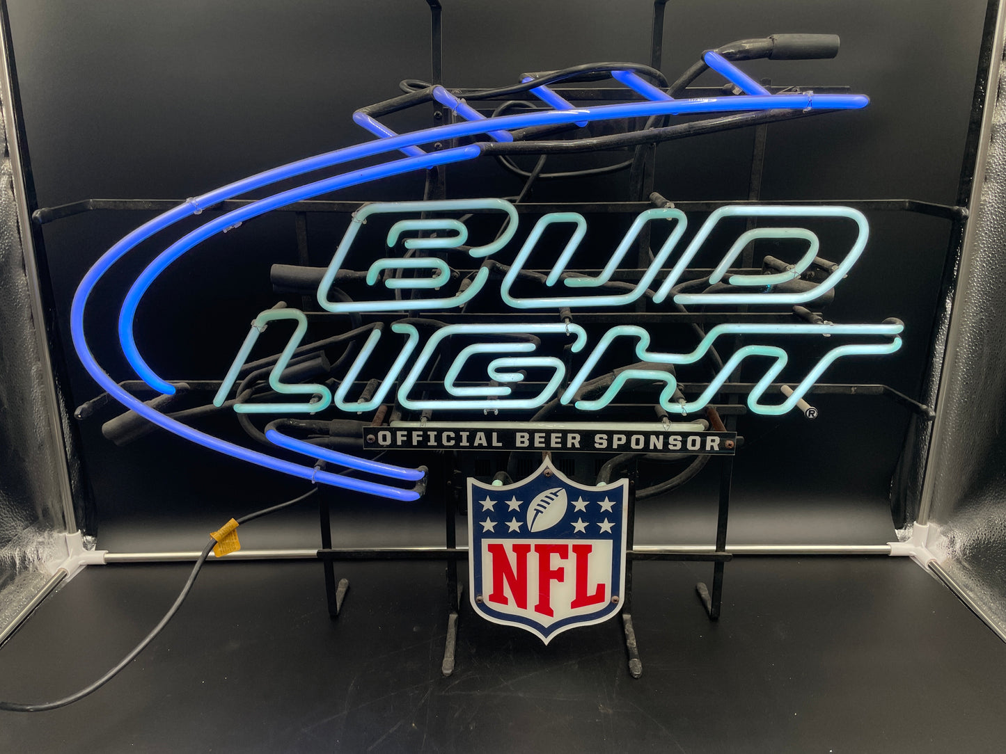Swoosh Border Football unit for Bud Light NFL Replacement Tube - Neon Sign Part Used