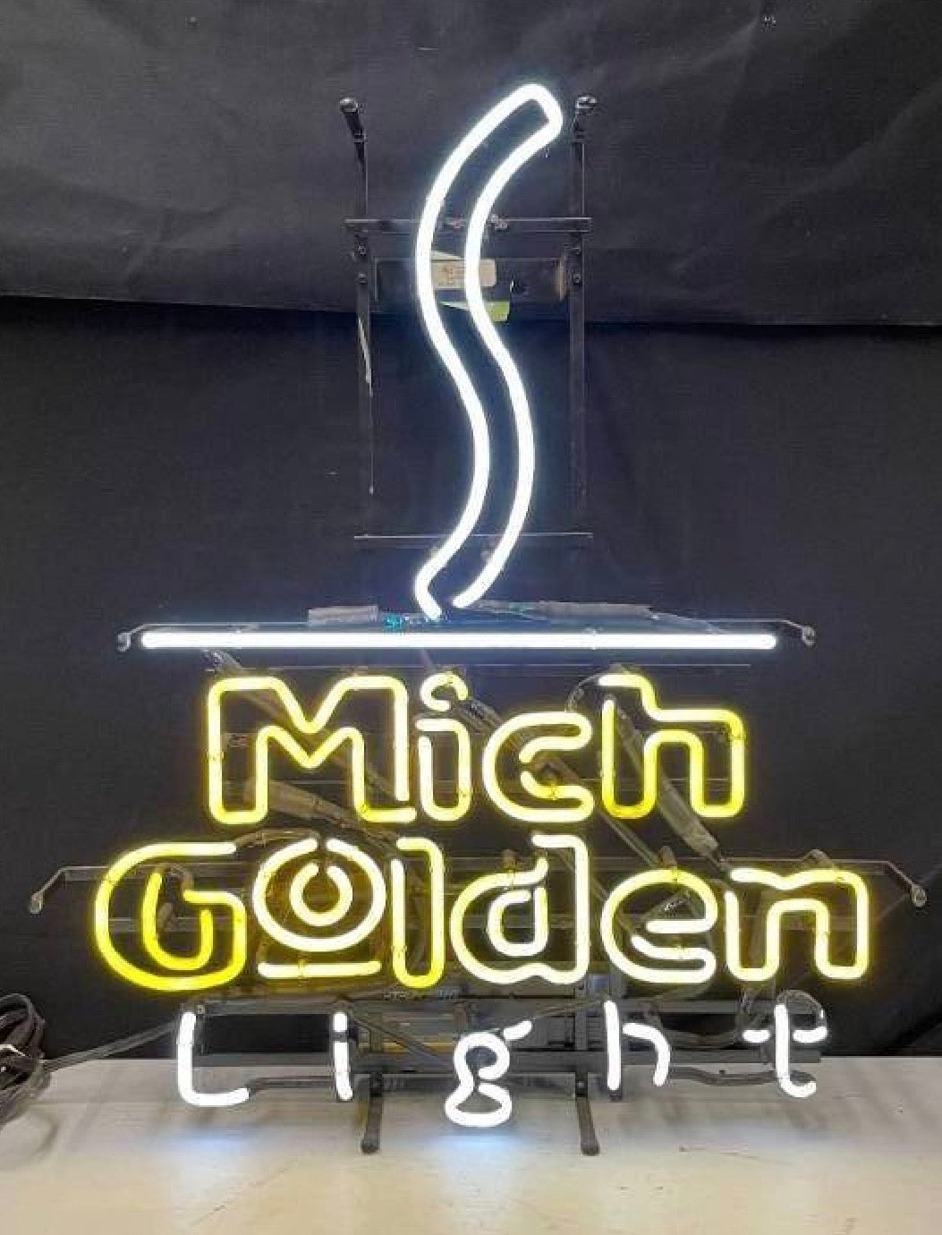 Upper Curved Emphasis unit for Mich Golden Light Replacement Tube - Neon Sign Part