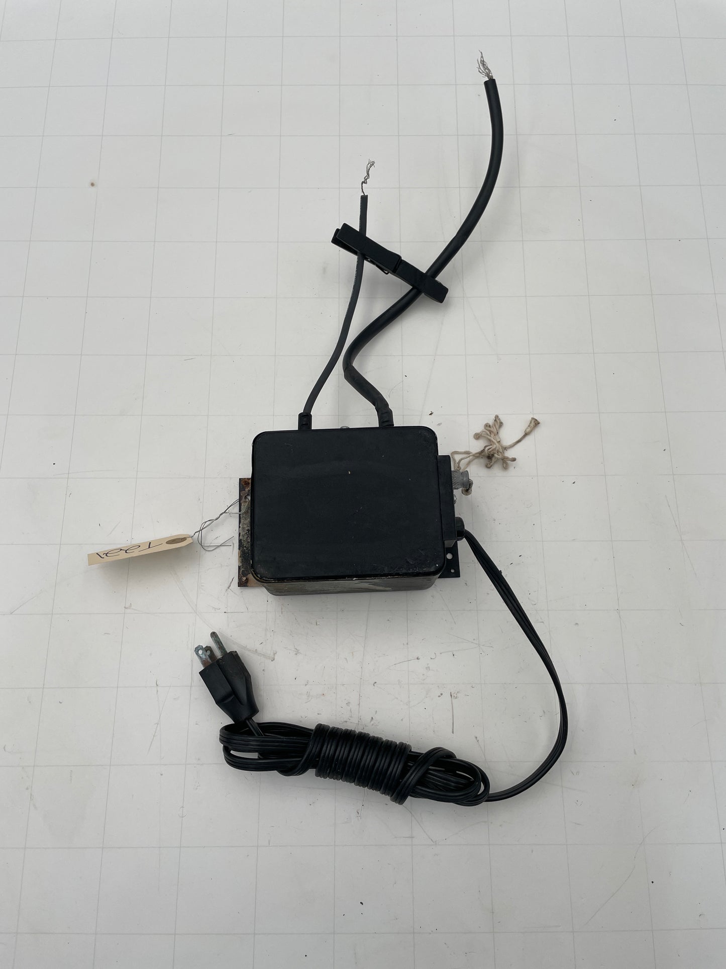 Franceformer Vintage Core & Coil Neon Sign Replacement Transformer – 6Kv