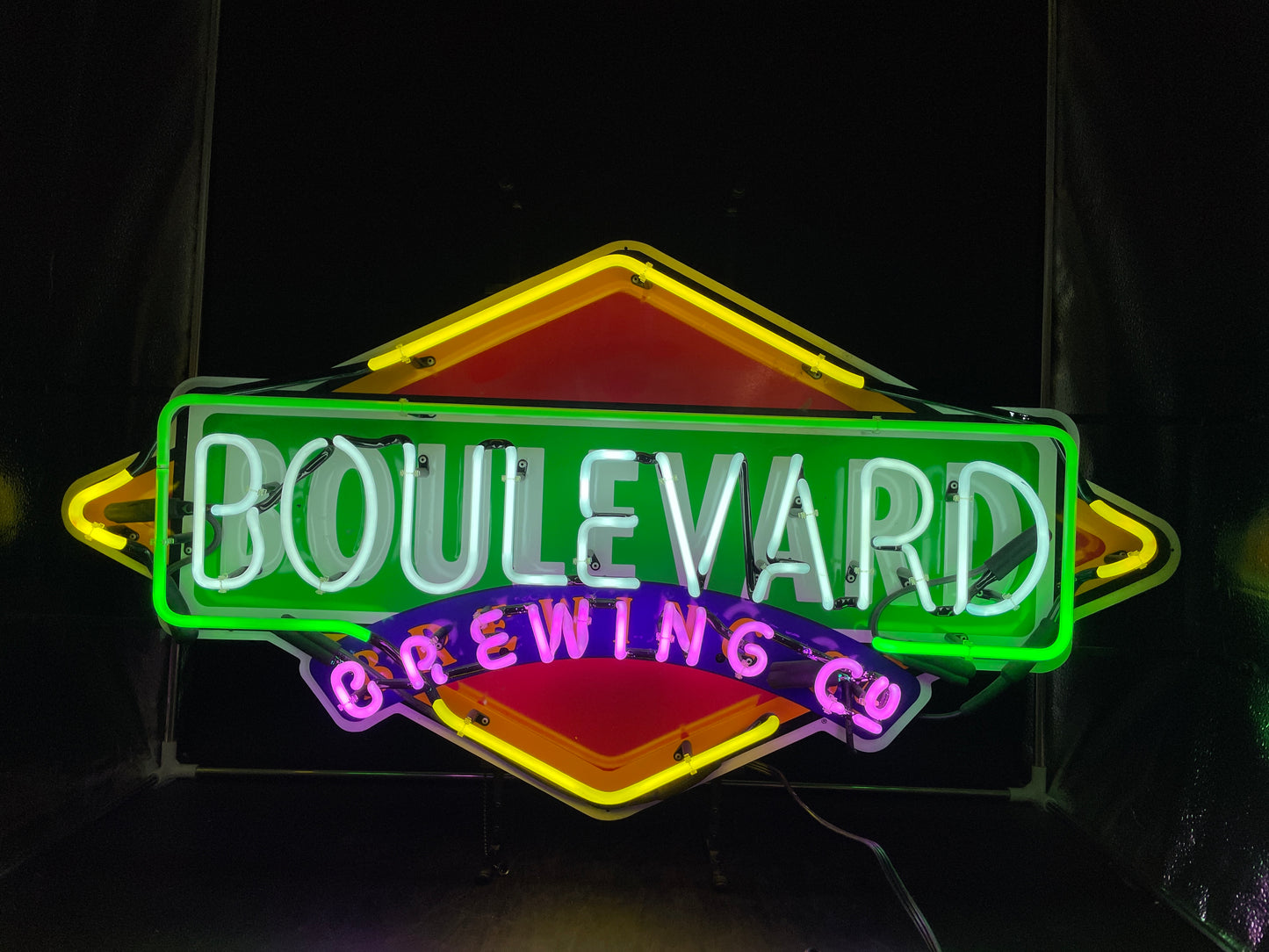 Upper Yellow Border for Boulevard Brewing Company Replacement Tube - Neon Sign Part