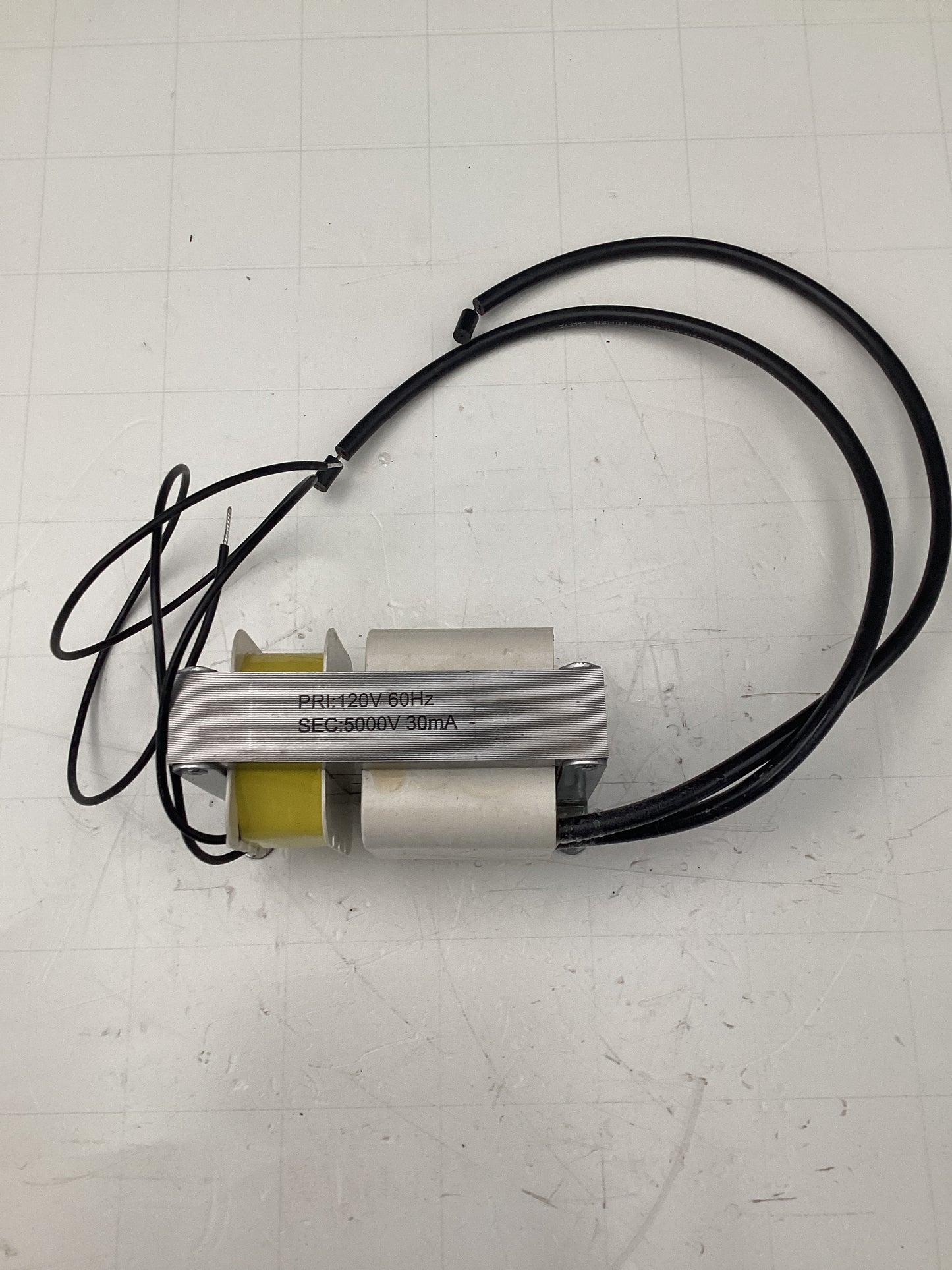 Open Core & Coil Neon Sign Transformer – 5,000V 30mA – Model CC5030