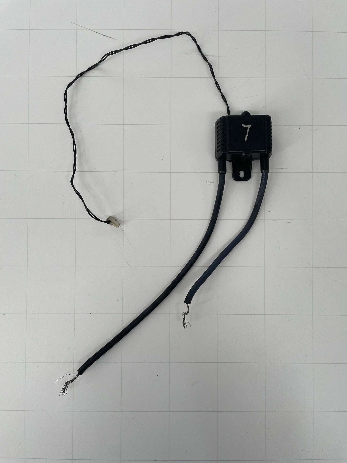 Evertron 800-0175 NuAux Neon Motion Transformer – Used