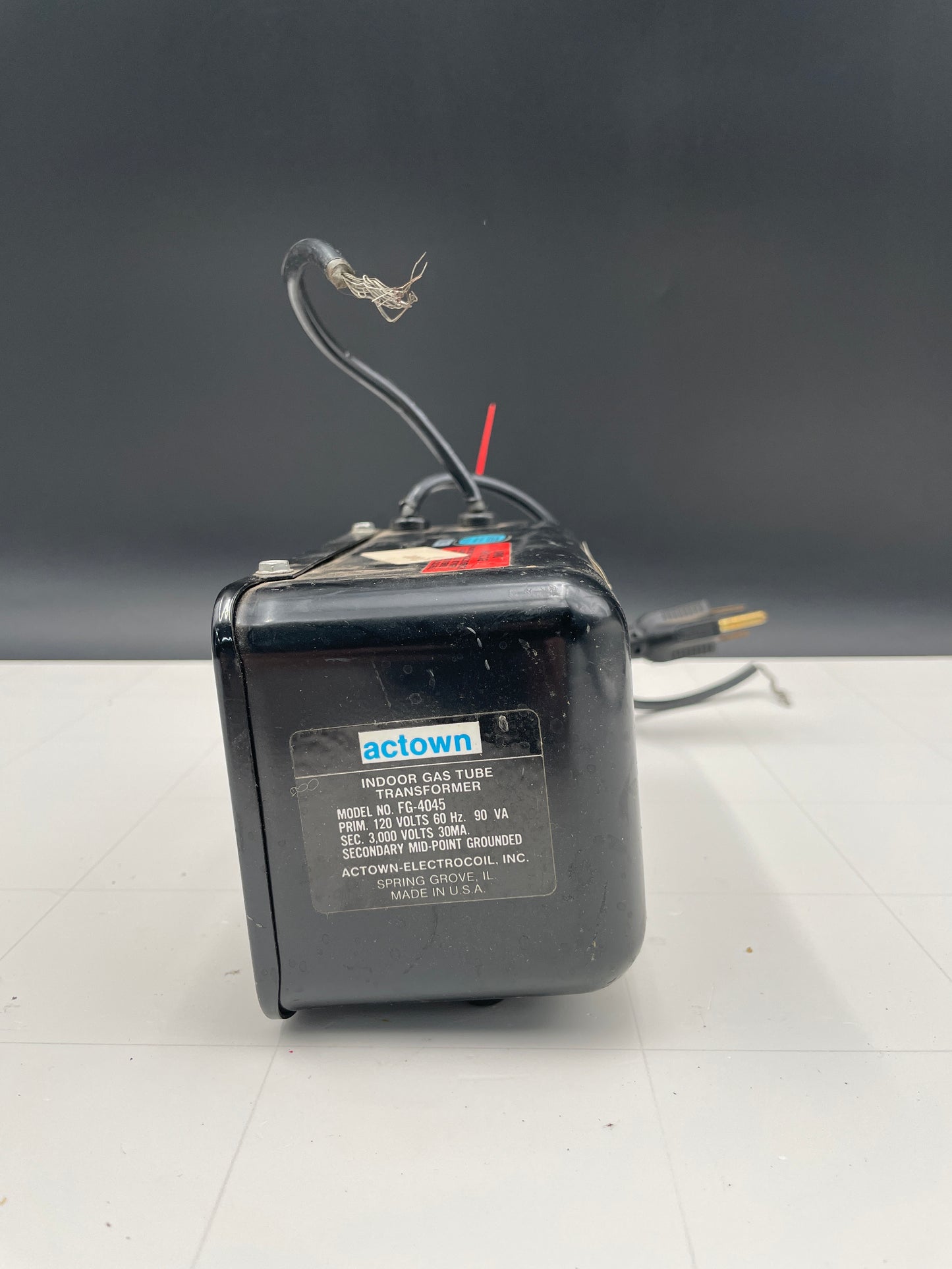 Actown Vintage Core & Coil Neon Sign Replacement Transformer – 3Kv