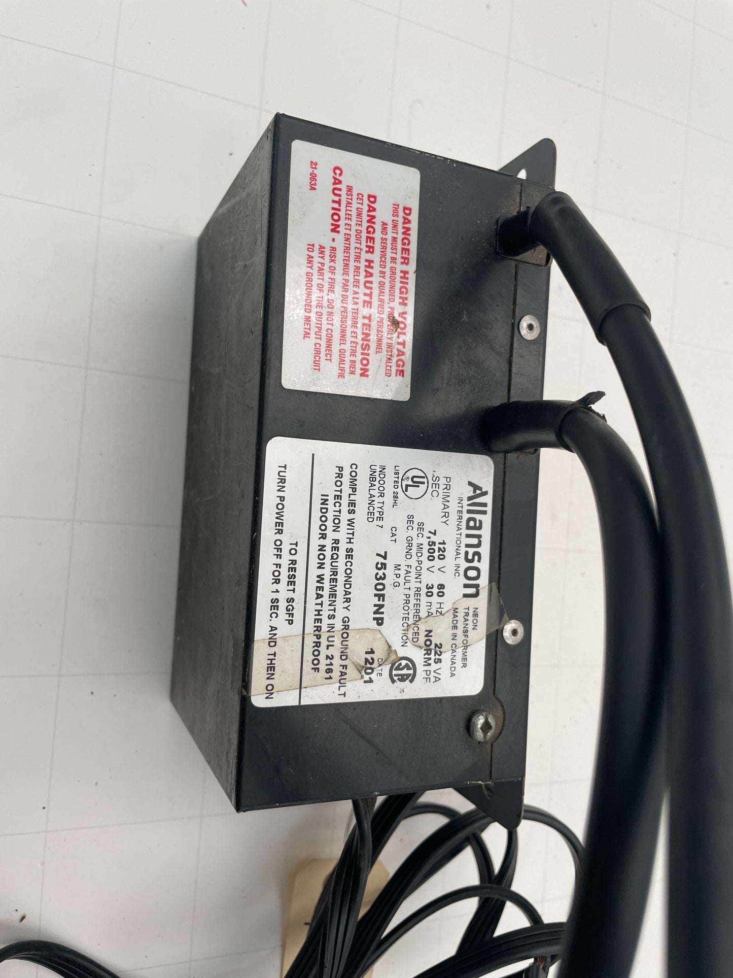Allanson Vintage Core & Coil Neon Sign Replacement Transformer – 7.5Kv