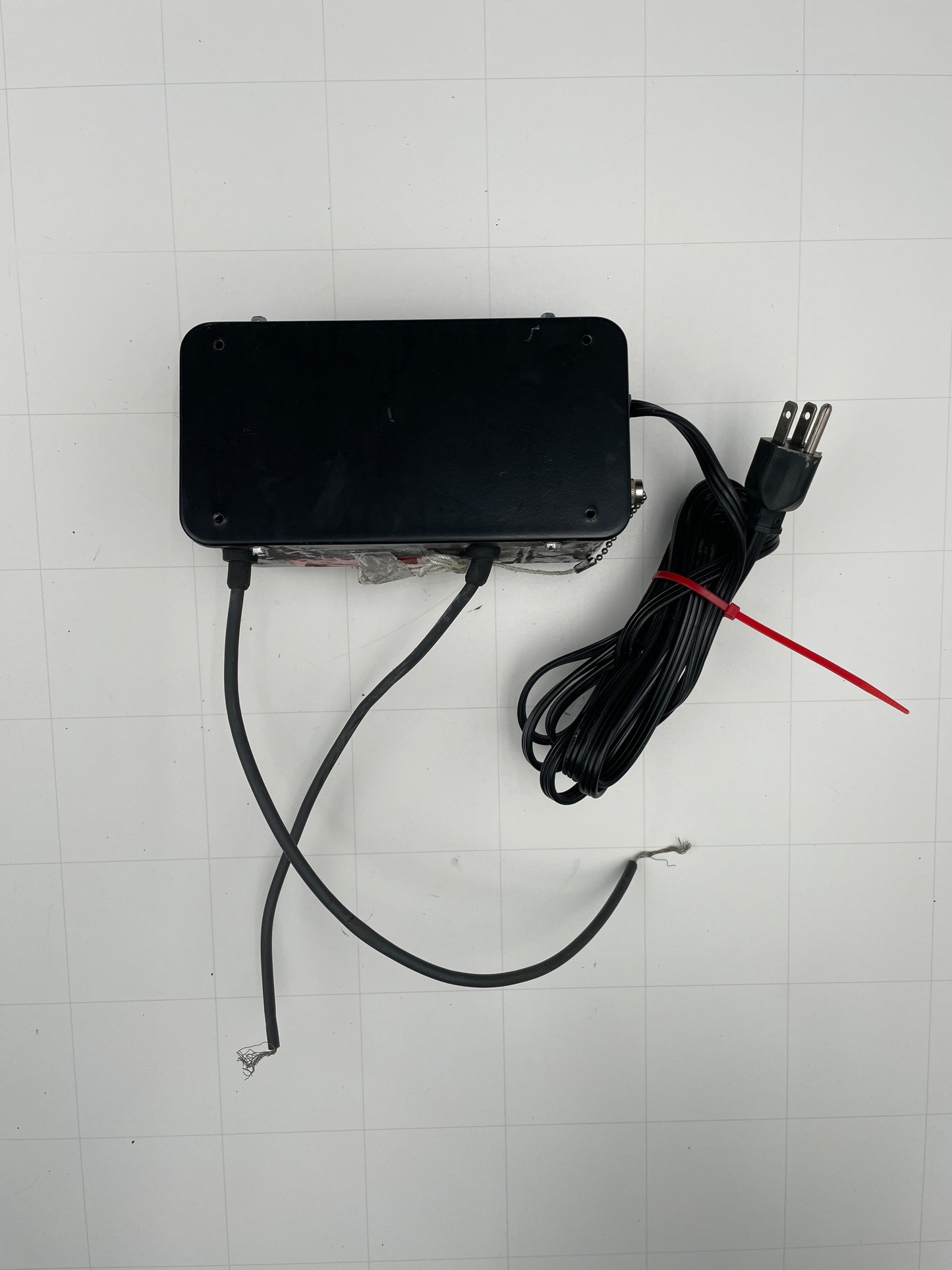 Actown Vintage Core & Coil Neon Sign Replacement Transformer – 6Kv