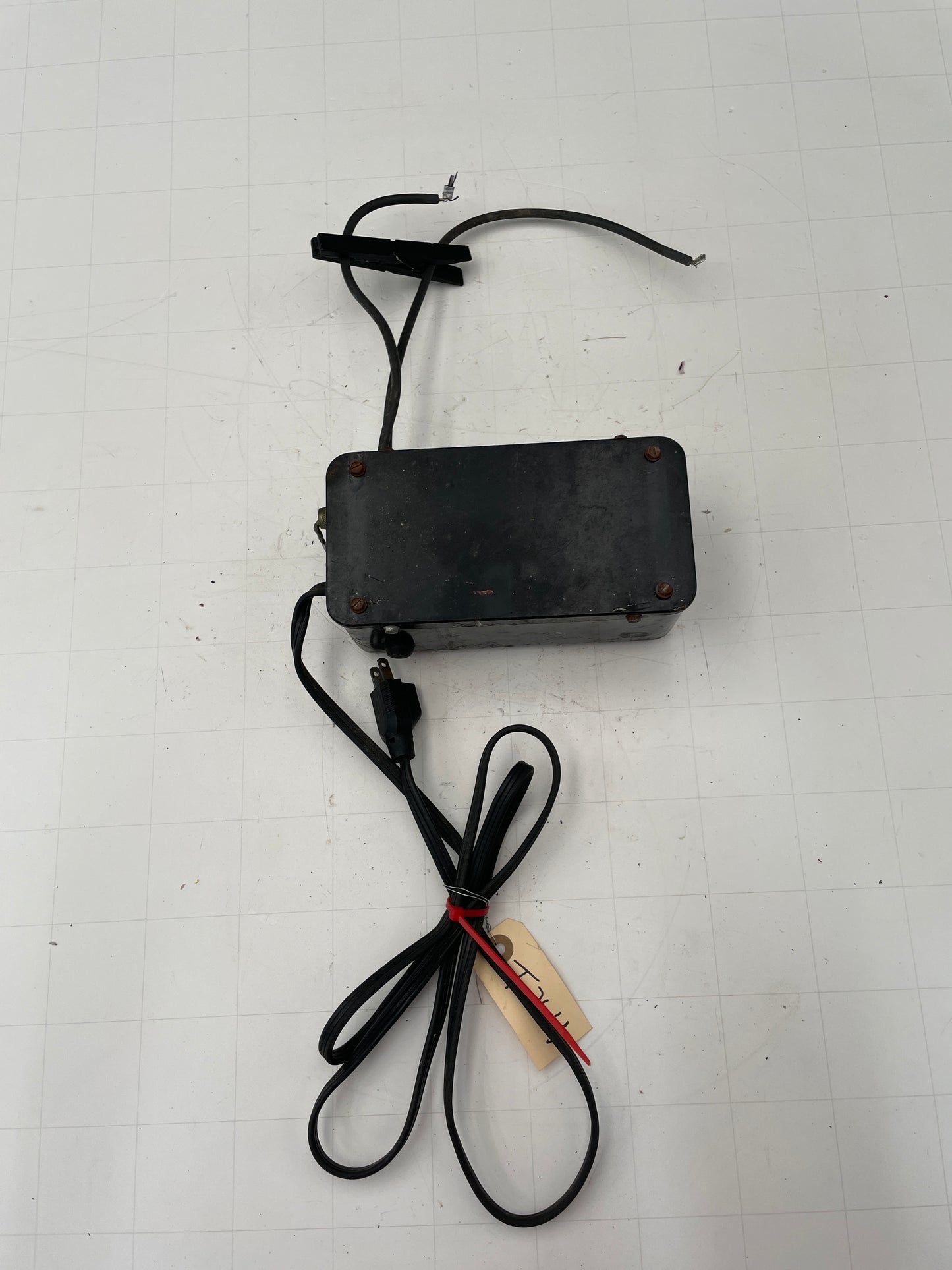 Actown Vintage Core & Coil Neon Sign Replacement Transformer – 7.5Kv
