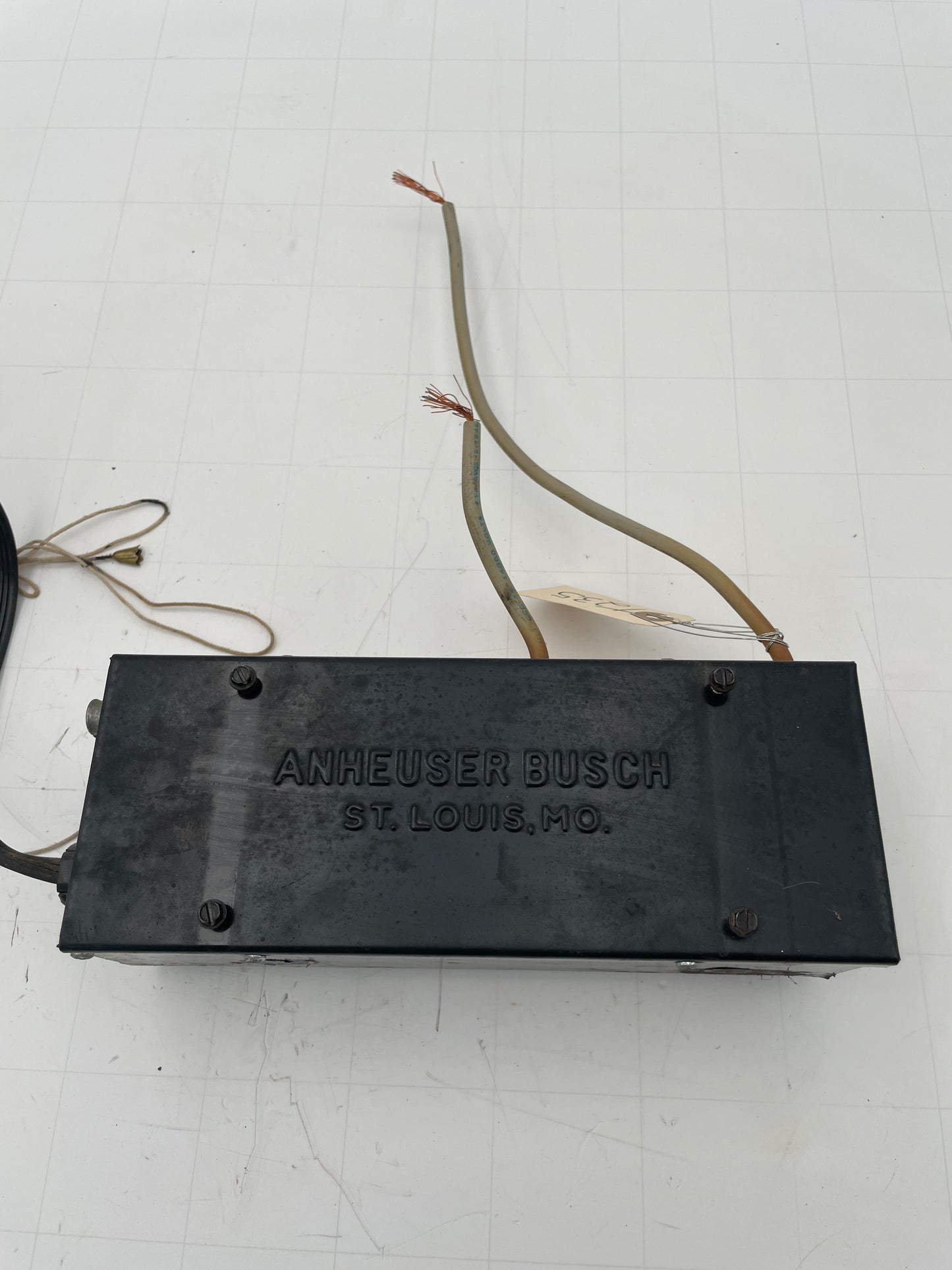 Franceformer Anheuser Busch housing Vintage Core & Coil Neon Sign Replacement Transformer – 7.5Kv