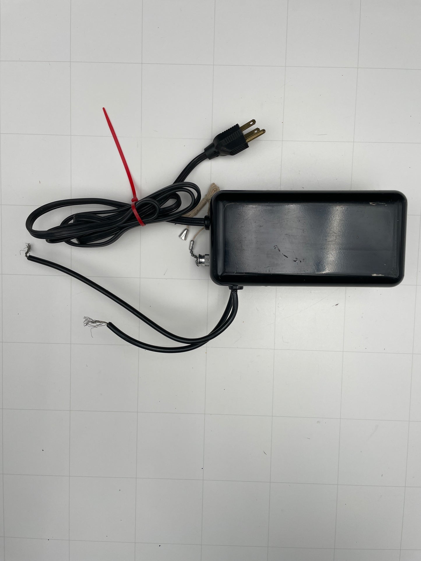 Actown Vintage Core & Coil Neon Sign Replacement Transformer – 3Kv
