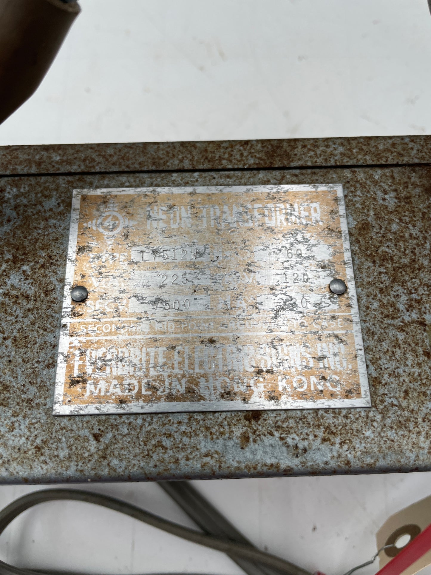Everbrite Vintage Core & Coil Neon Sign Replacement Transformer – 7.5Kv