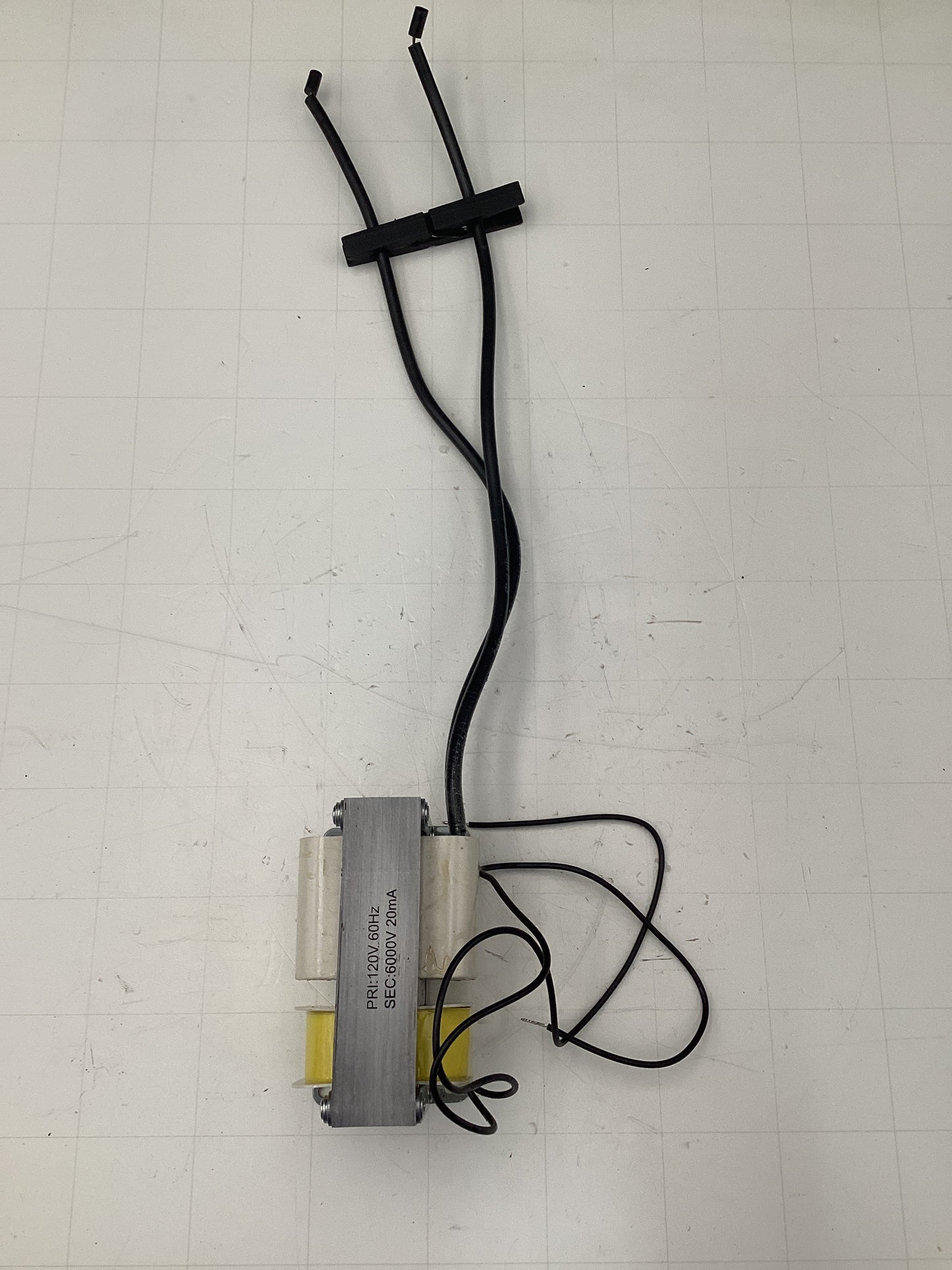 Open Core & Coil Neon Sign Transformer – 6,000V 20mA – Model CC6020