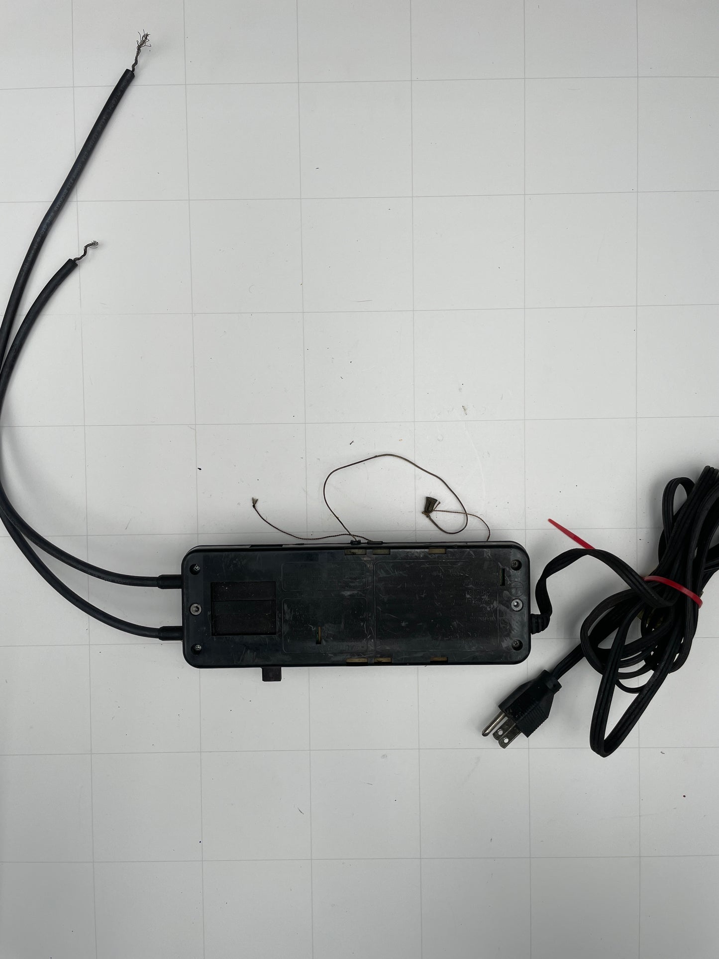 Evertron 3612 With Lower Low Voltage Extra Port Electronic Neon Sign Replacement Transformer – 5.5Kv