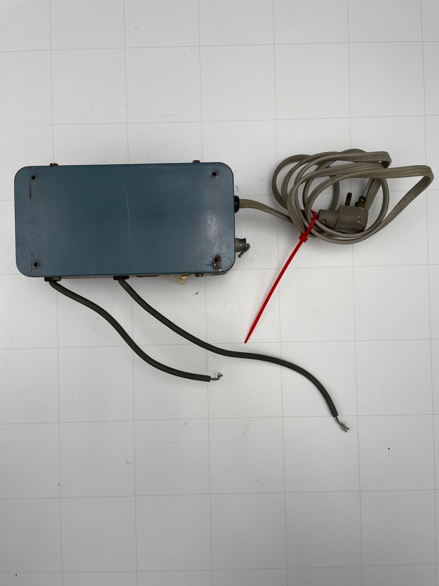 Everbrite Vintage Core & Coil Neon Sign Replacement Transformer – 6Kv