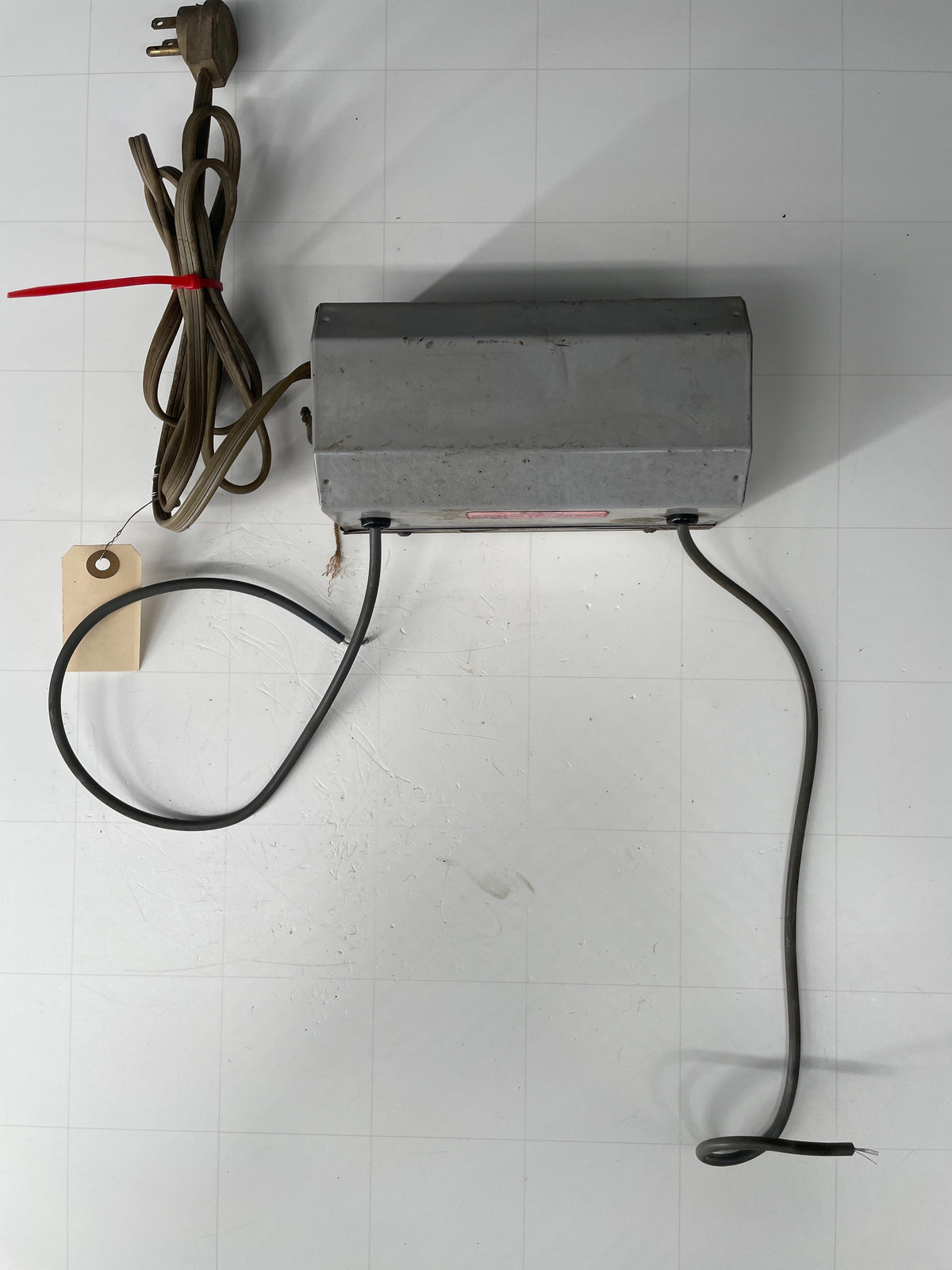 Franceformer Vintage Core & Coil Neon Sign Replacement Transformer – 9Kv Gray Housing