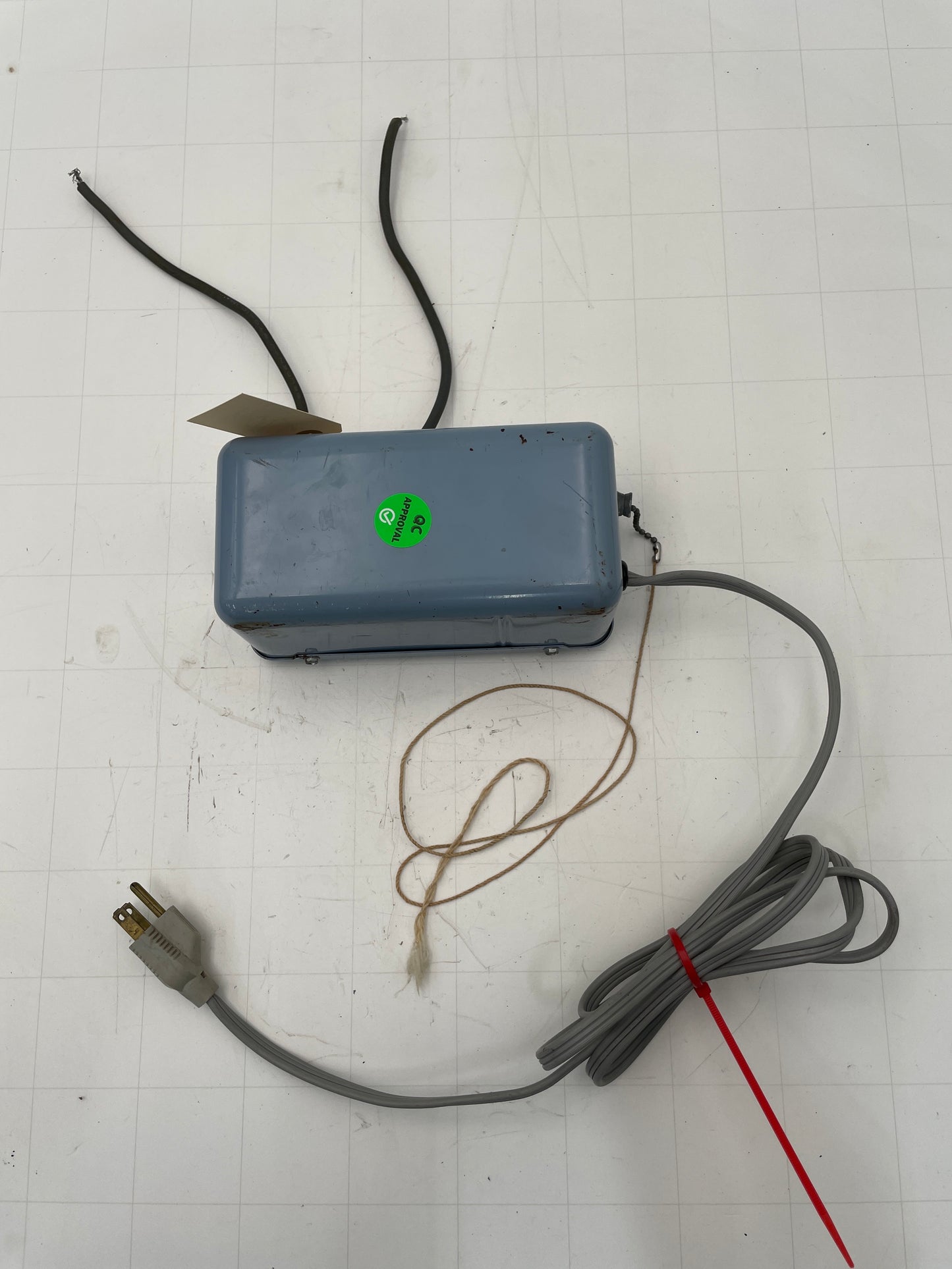 Everbrite Vintage Core & Coil Neon Sign Replacement Transformer – 6Kv