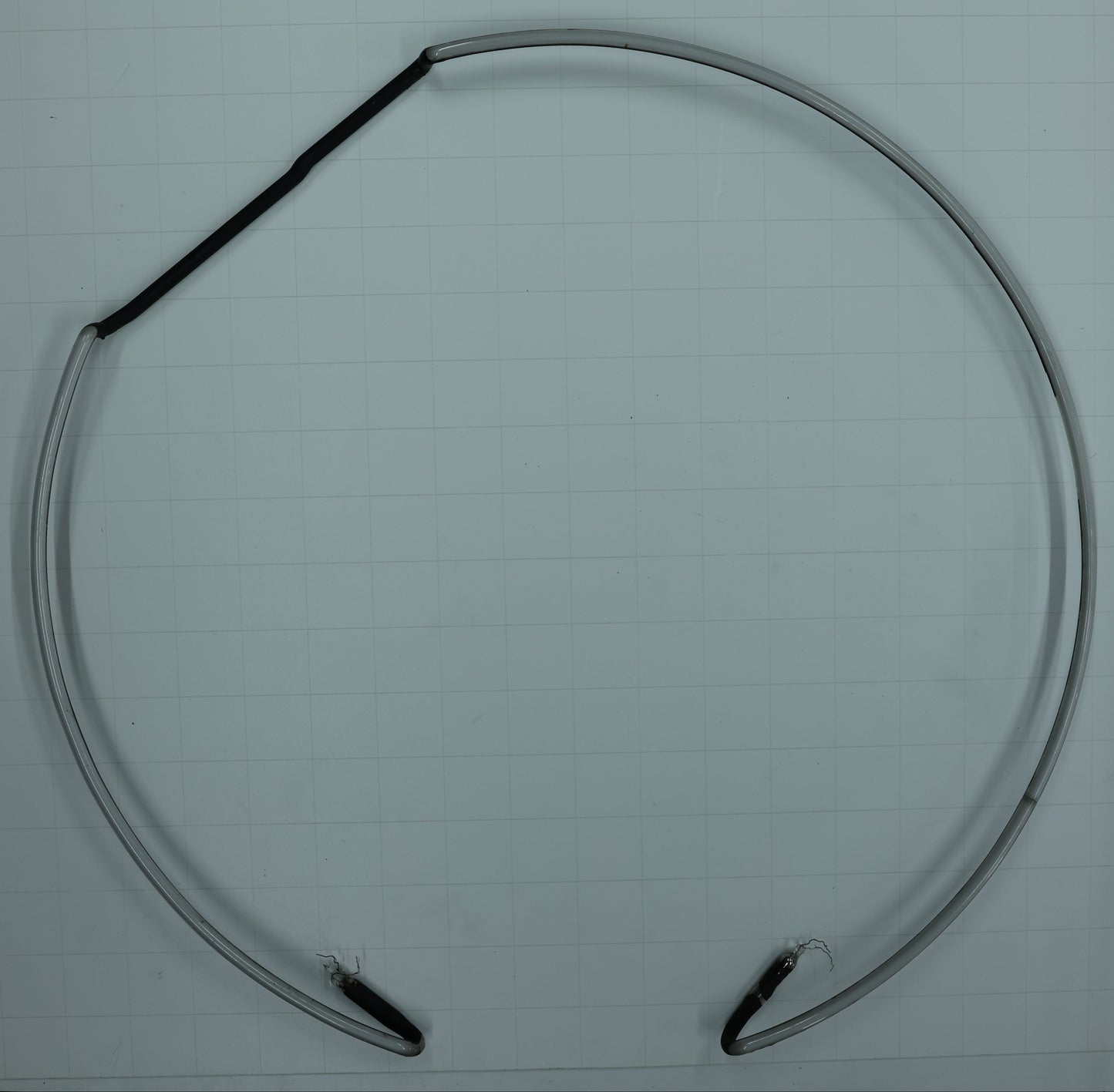 Unknown / Mystery Large 30” Circle Border unit Replacement Tube - Neon Sign Part