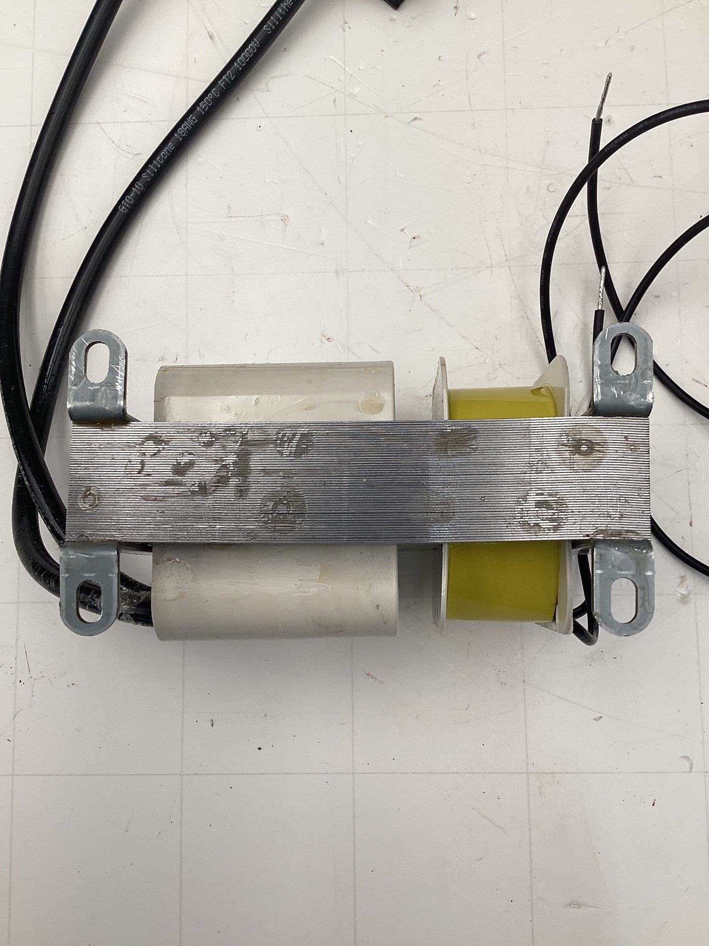 Open Core & Coil Neon Sign Transformer – 5,000V 30mA – Model CC5030