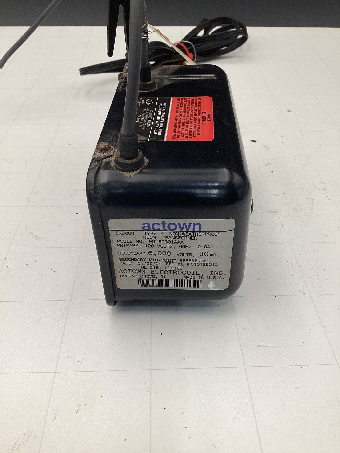 Actown Vintage Core & Coil Neon Sign Replacement Transformer – 6Kv