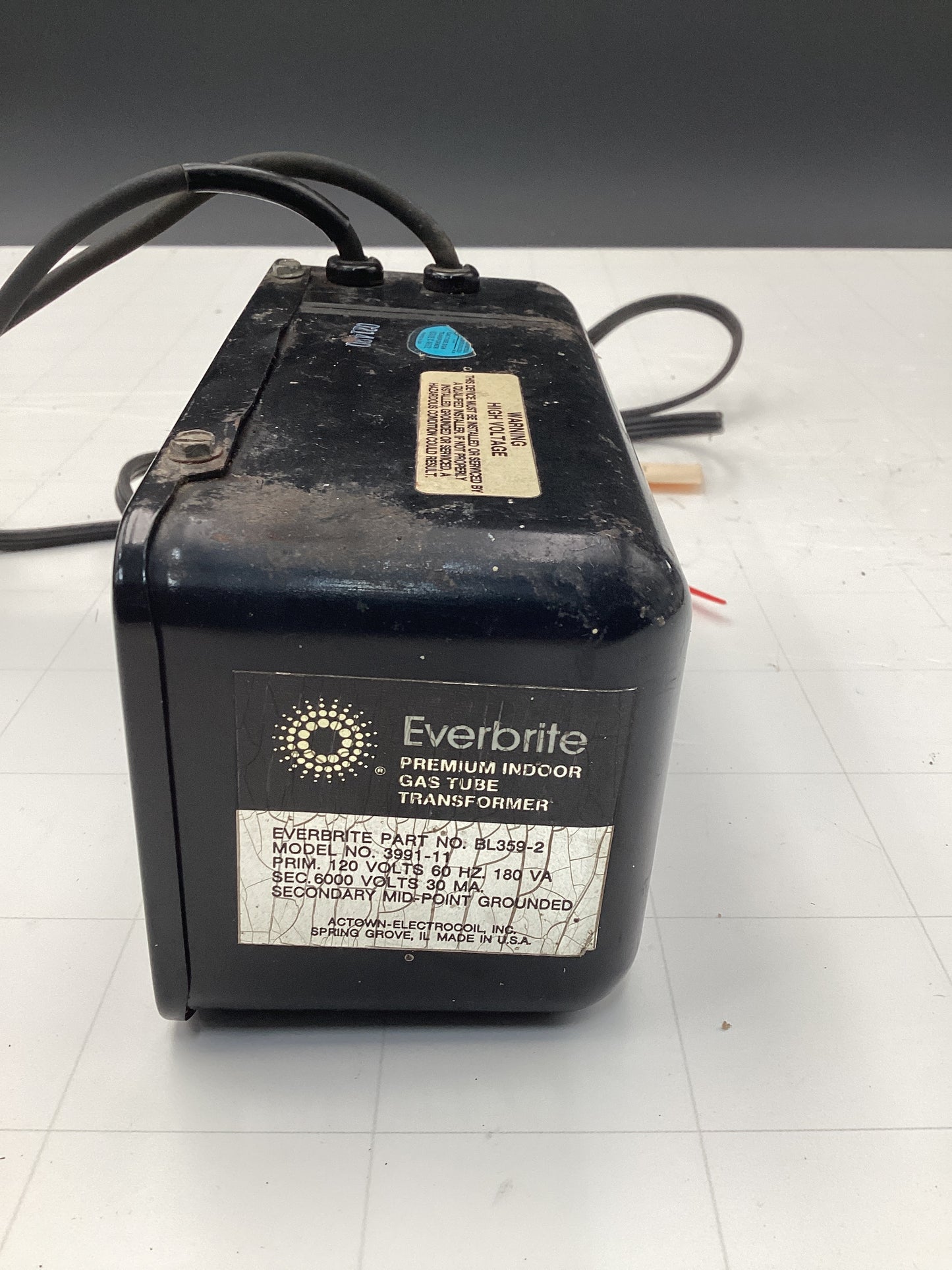 Everbrite Anheuser Busch Housing Vintage Core & Coil Neon Sign Replacement Transformer – 6Kv