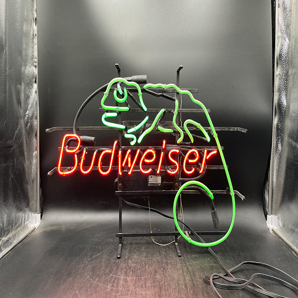 Budweiser Chameleon Lizard Neon Sign