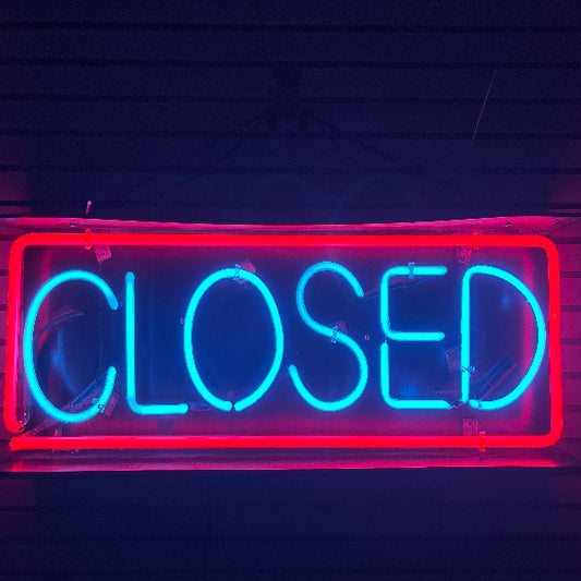 Closed Neon Sign
