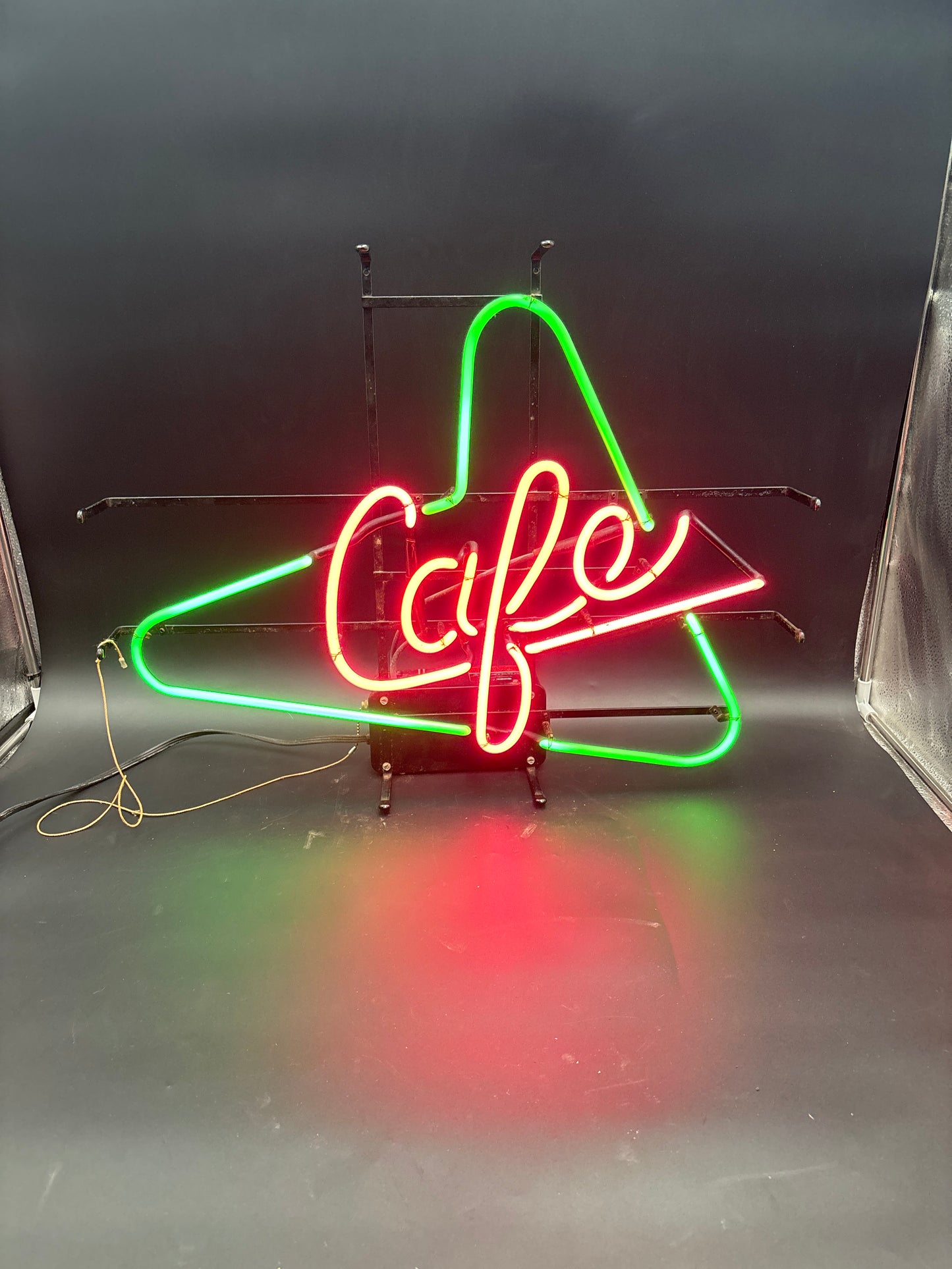 Café Neon Sign