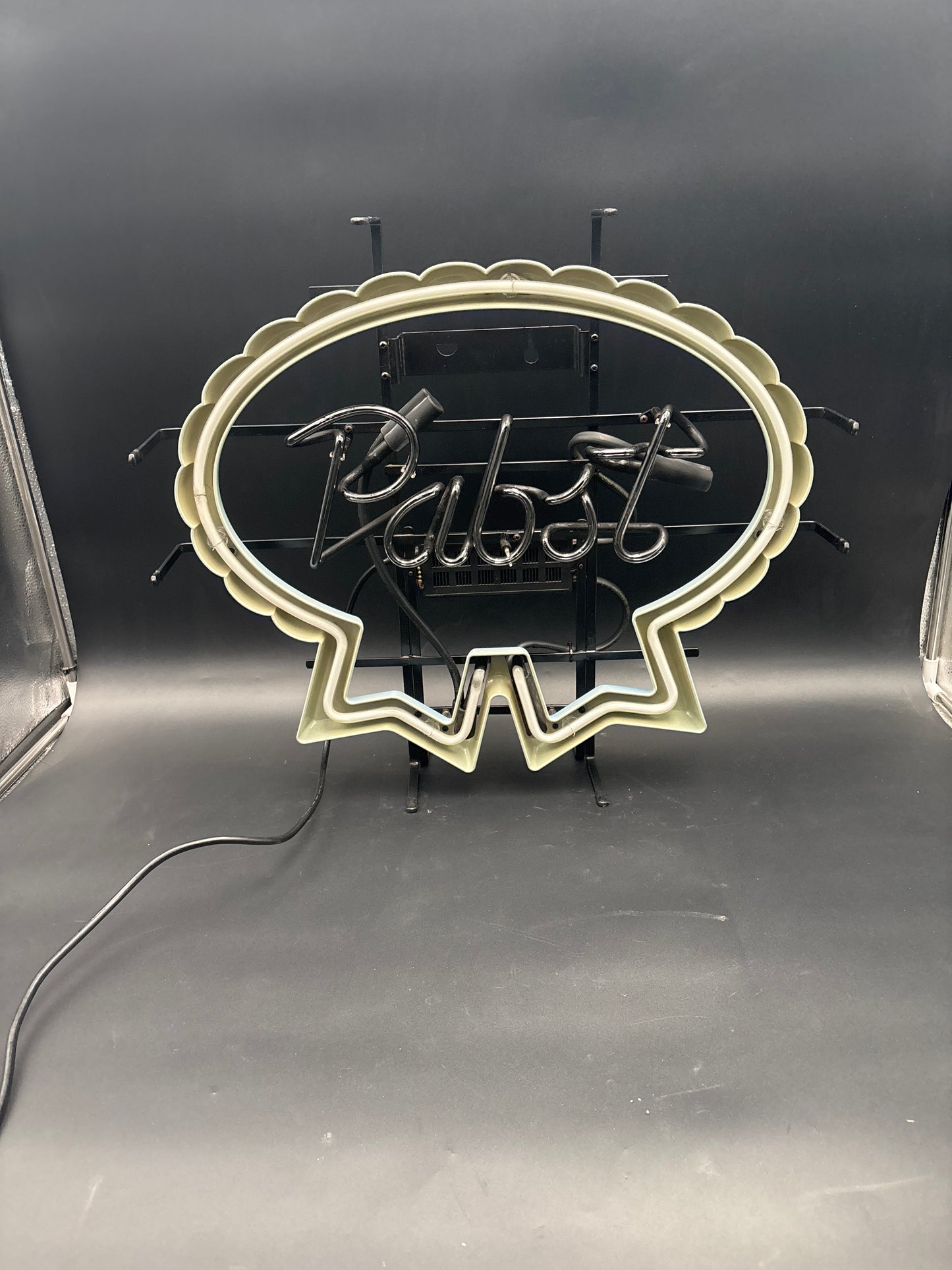Pabst Clamshell Neon Sign