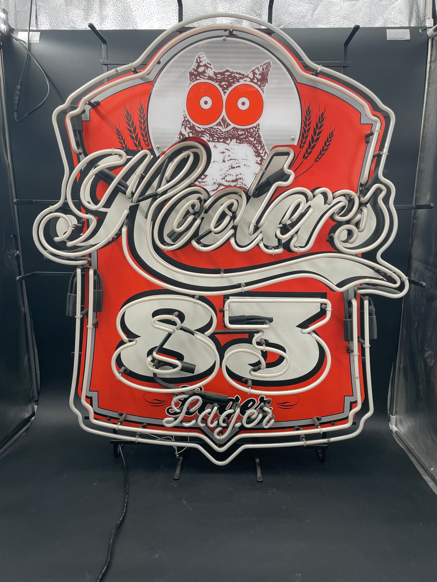 Hooters 83 Lager Neon Sign