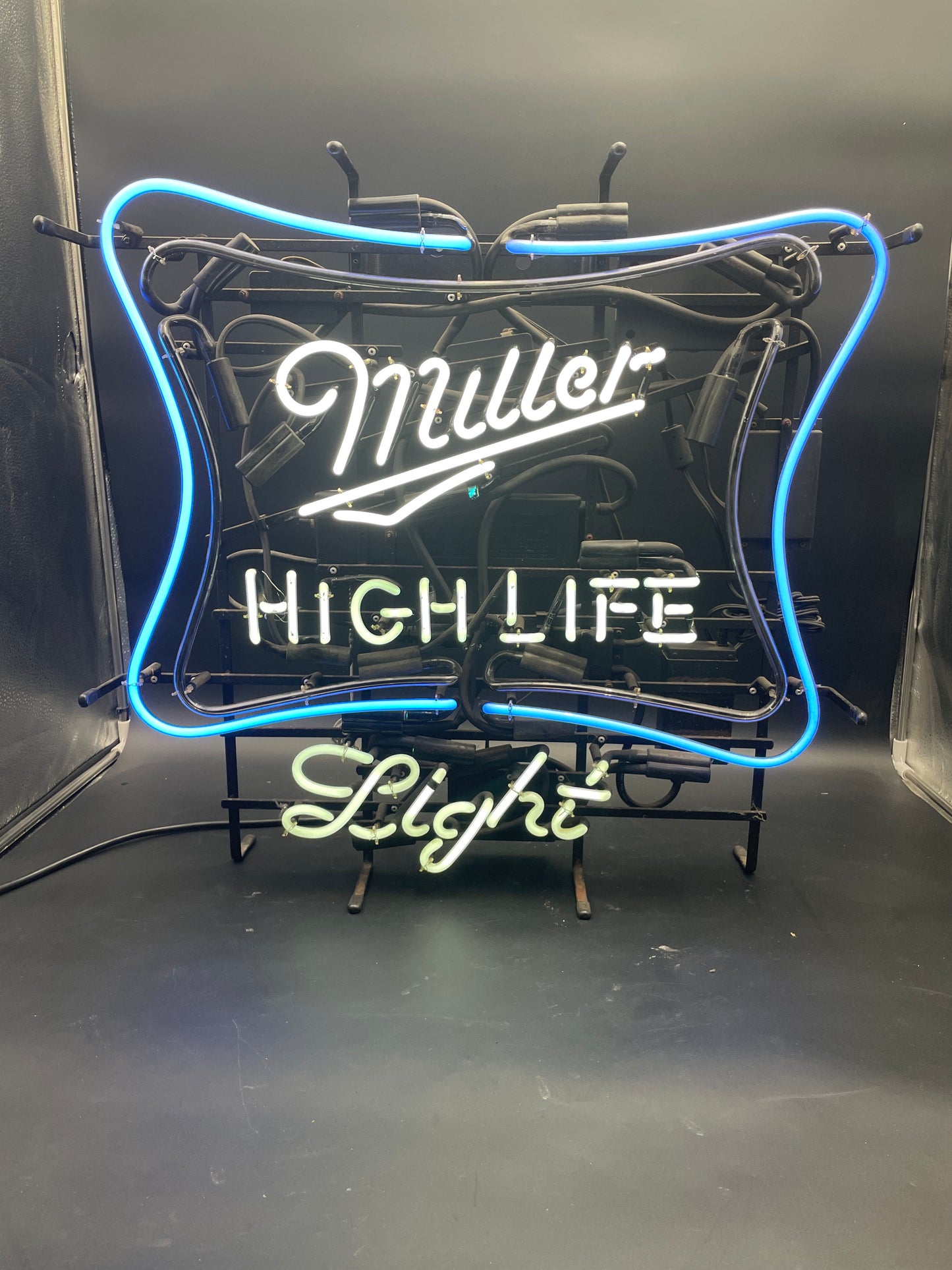 Miller High Life Light Neon Sign