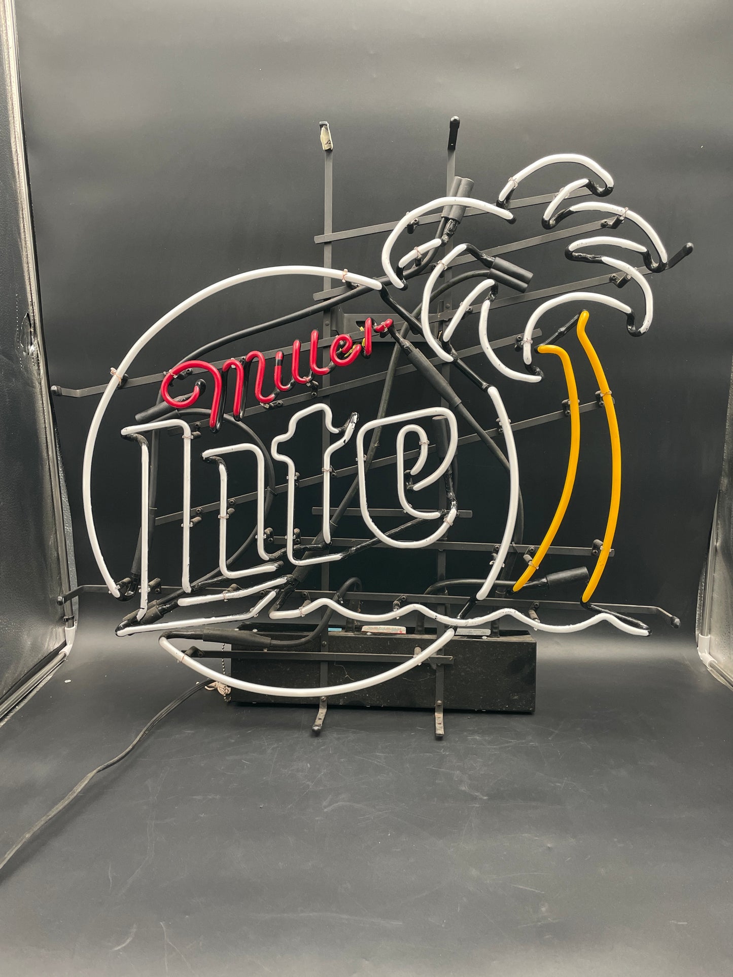 Miller Lite Palm Neon Sign