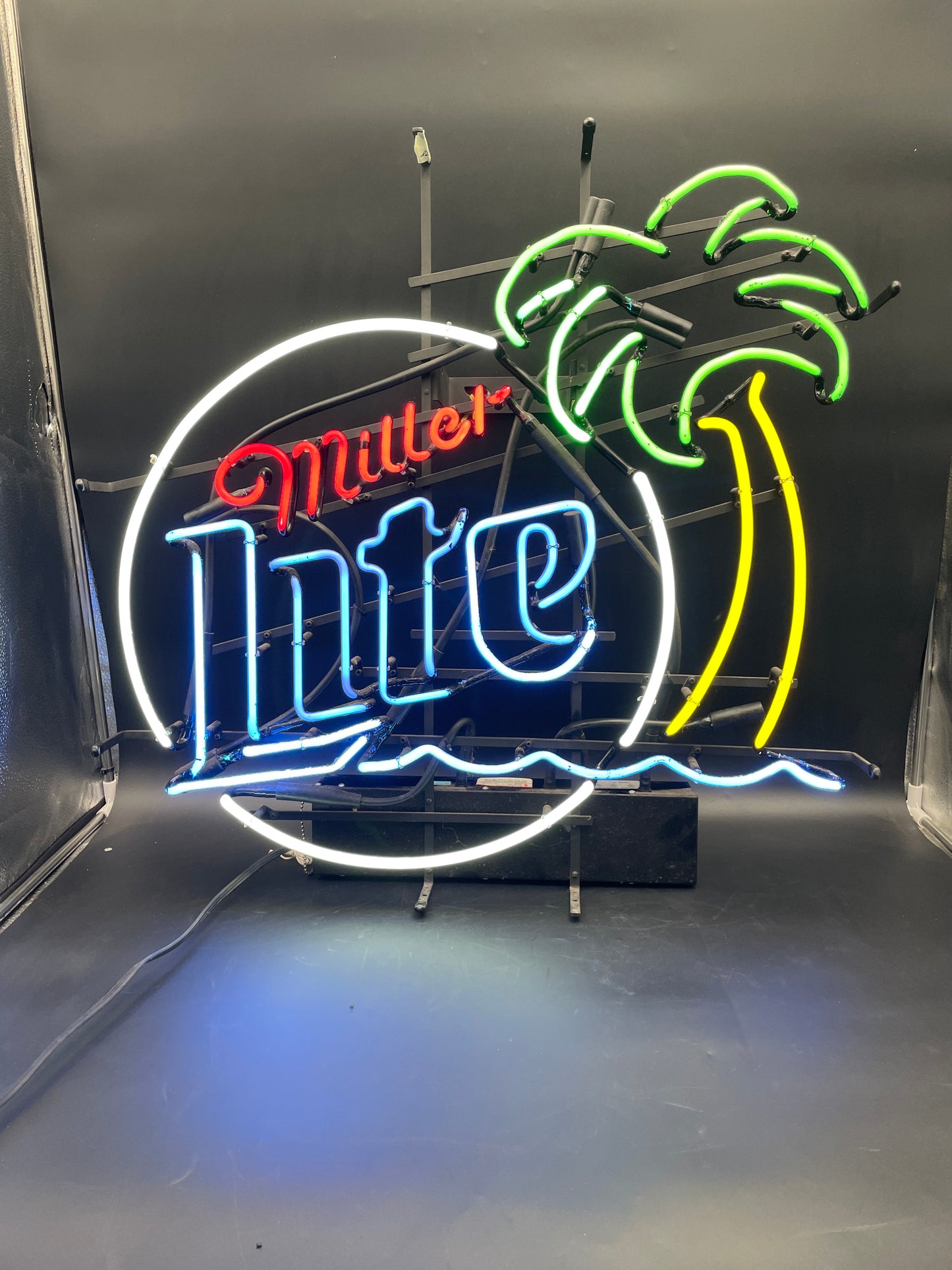 Miller Lite Palm Neon Sign